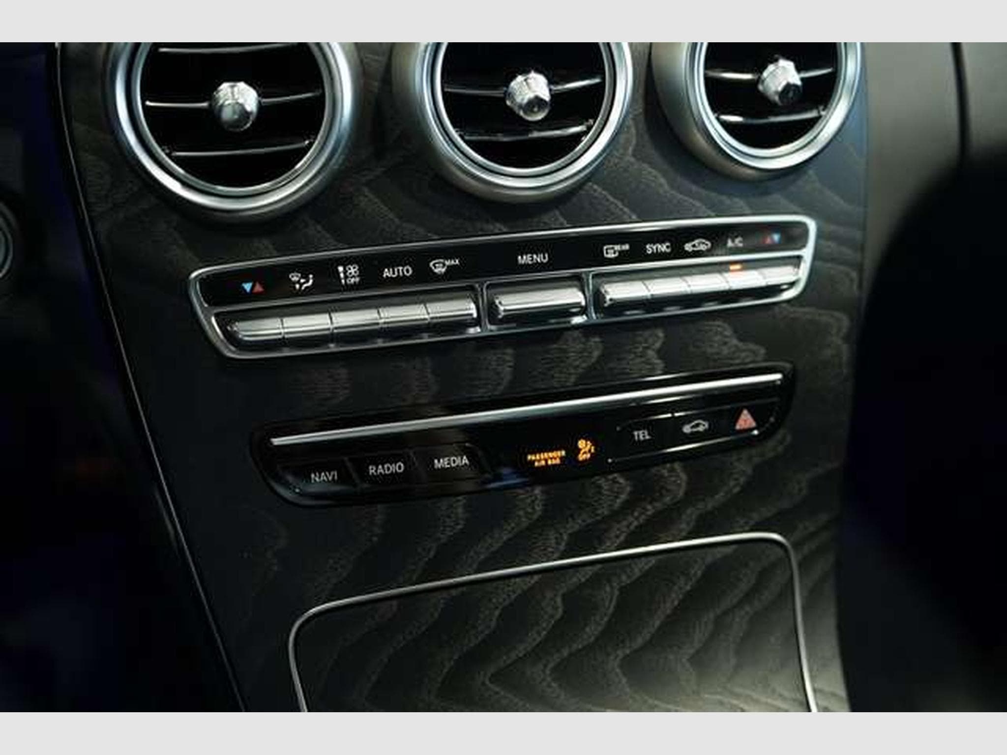 Mercedes C 200 d Limousine AMG Line 9G *Digital *Night (2021) - Foto 28
