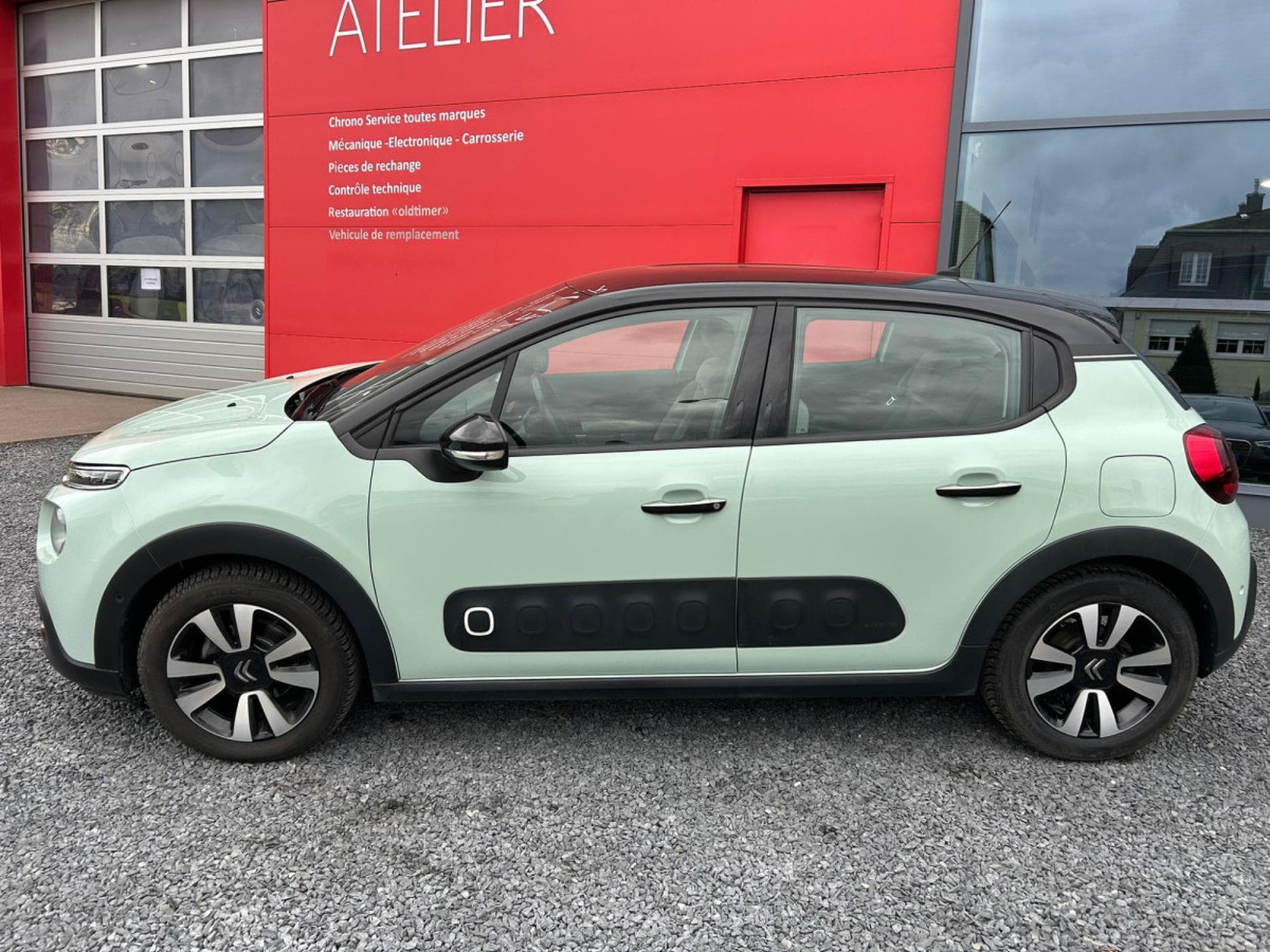 Citroën C3 1.2 Puretech Shine (2018) - Photo 2