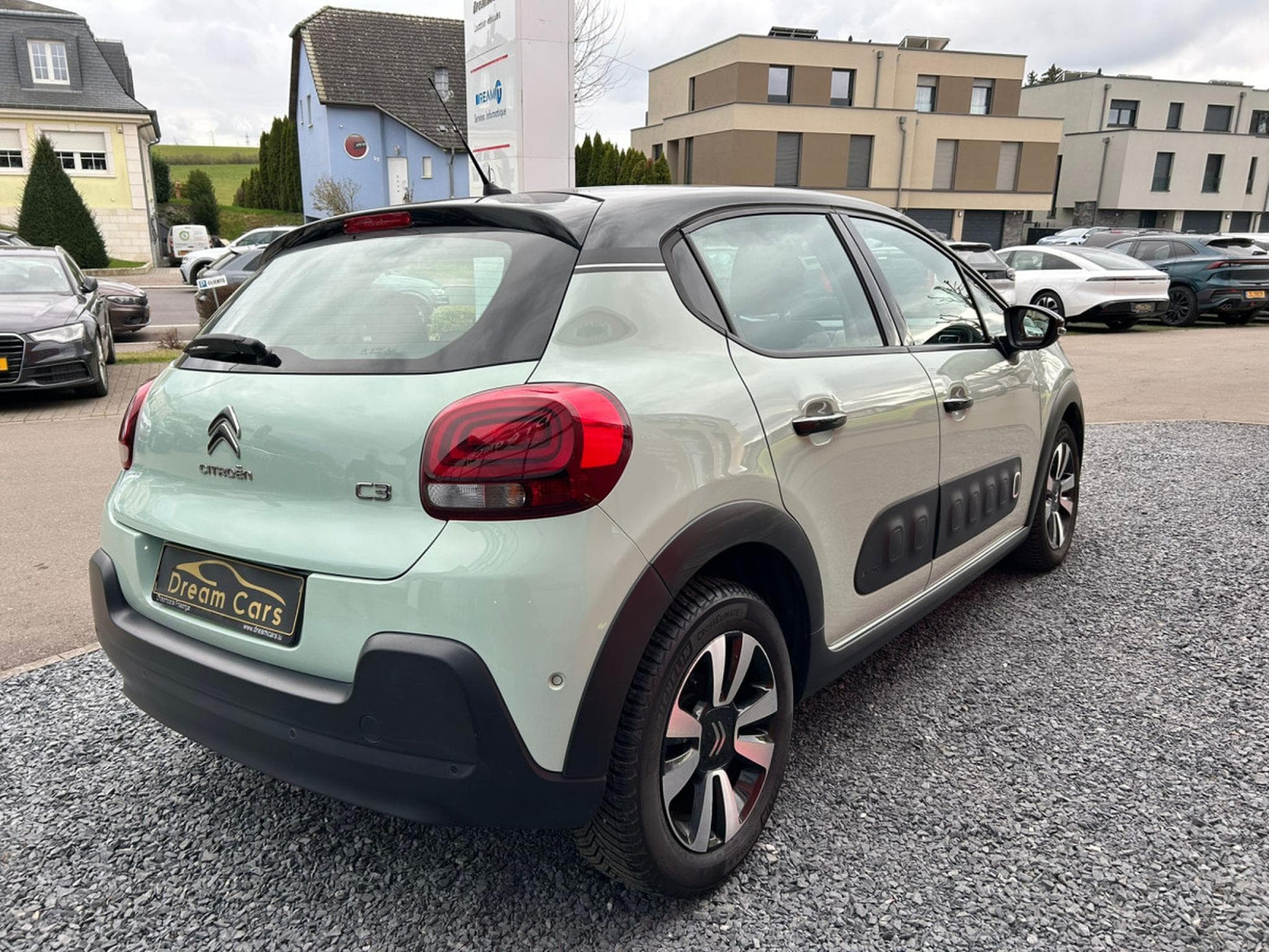 Citroën C3 1.2 Puretech Shine (2018) - Photo 4