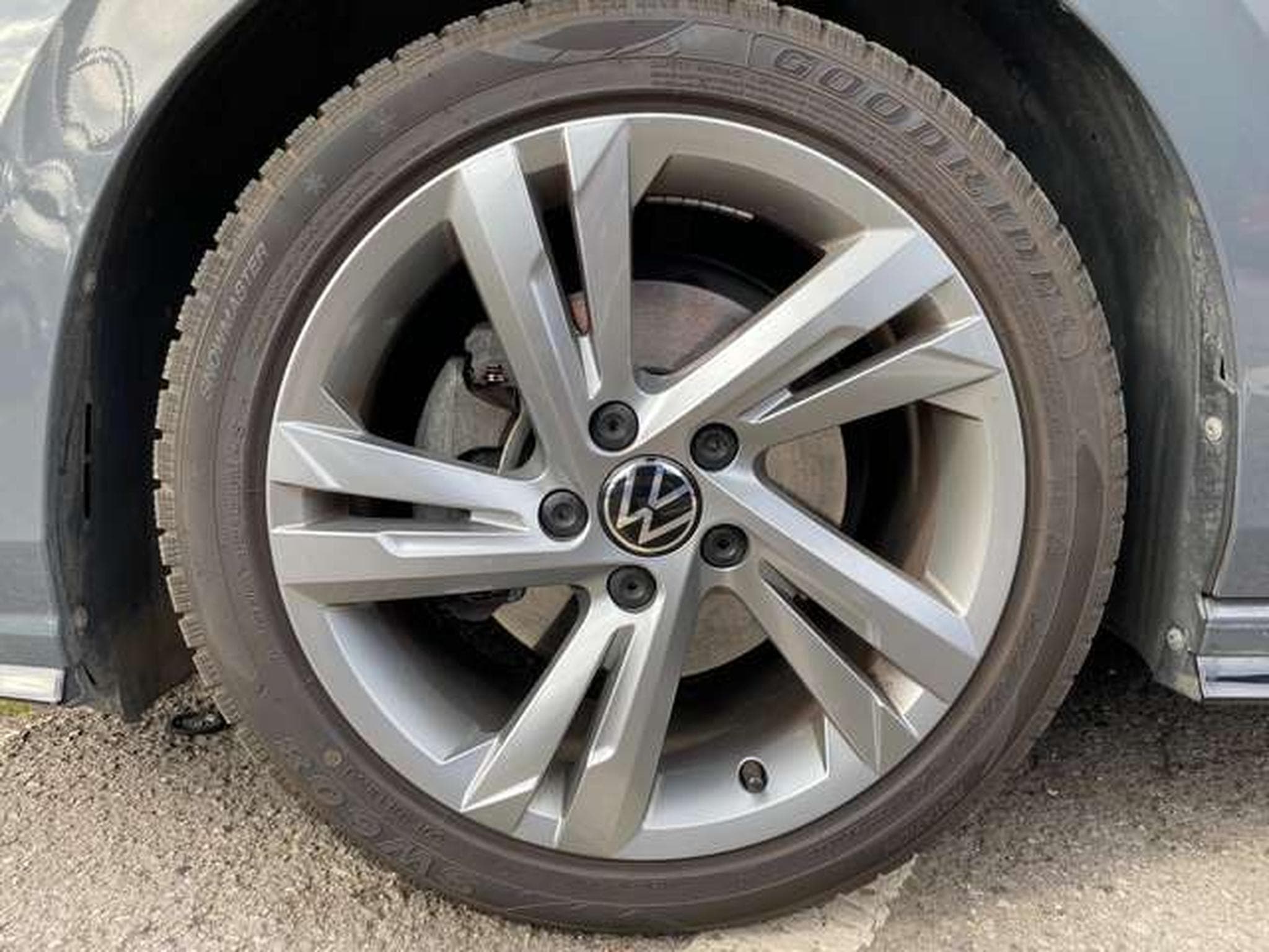 VW Golf Golf 1.5 TSI R-Line - JUSQU'A 48 MOIS DE GARANTIE (2022) - Photo 17