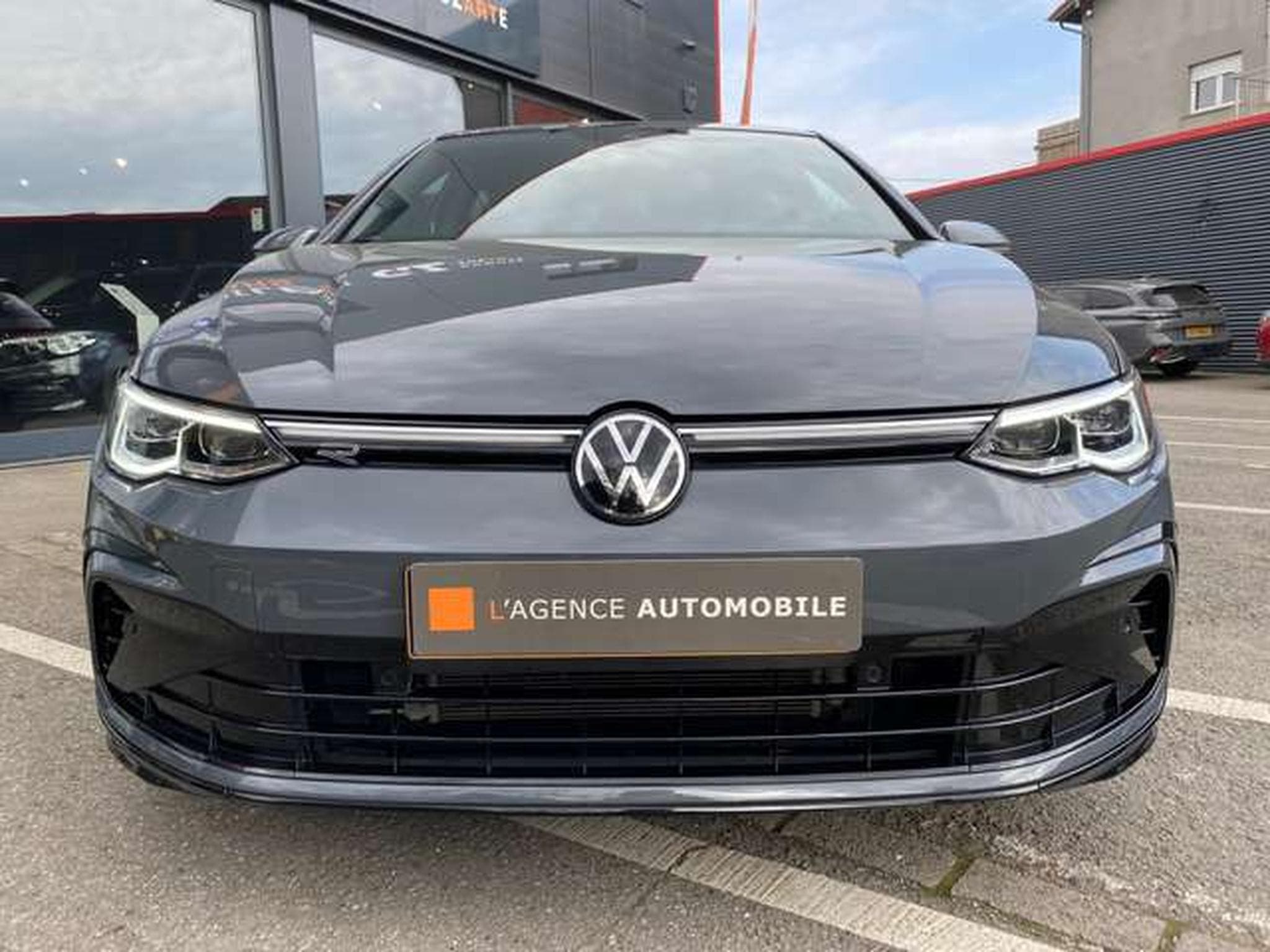 VW Golf Golf 1.5 TSI R-Line - JUSQU'A 48 MOIS DE GARANTIE (2022) - Photo 3