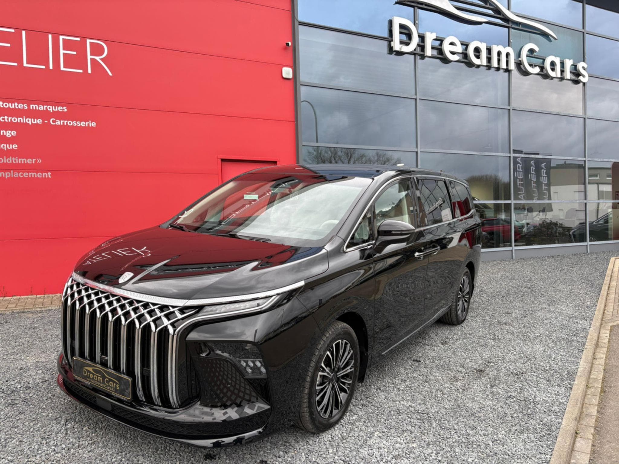 Forthing U-Tour FORTHING 9 HEV 7 PLACES FULL OPTIONS (2026) - Photo 1