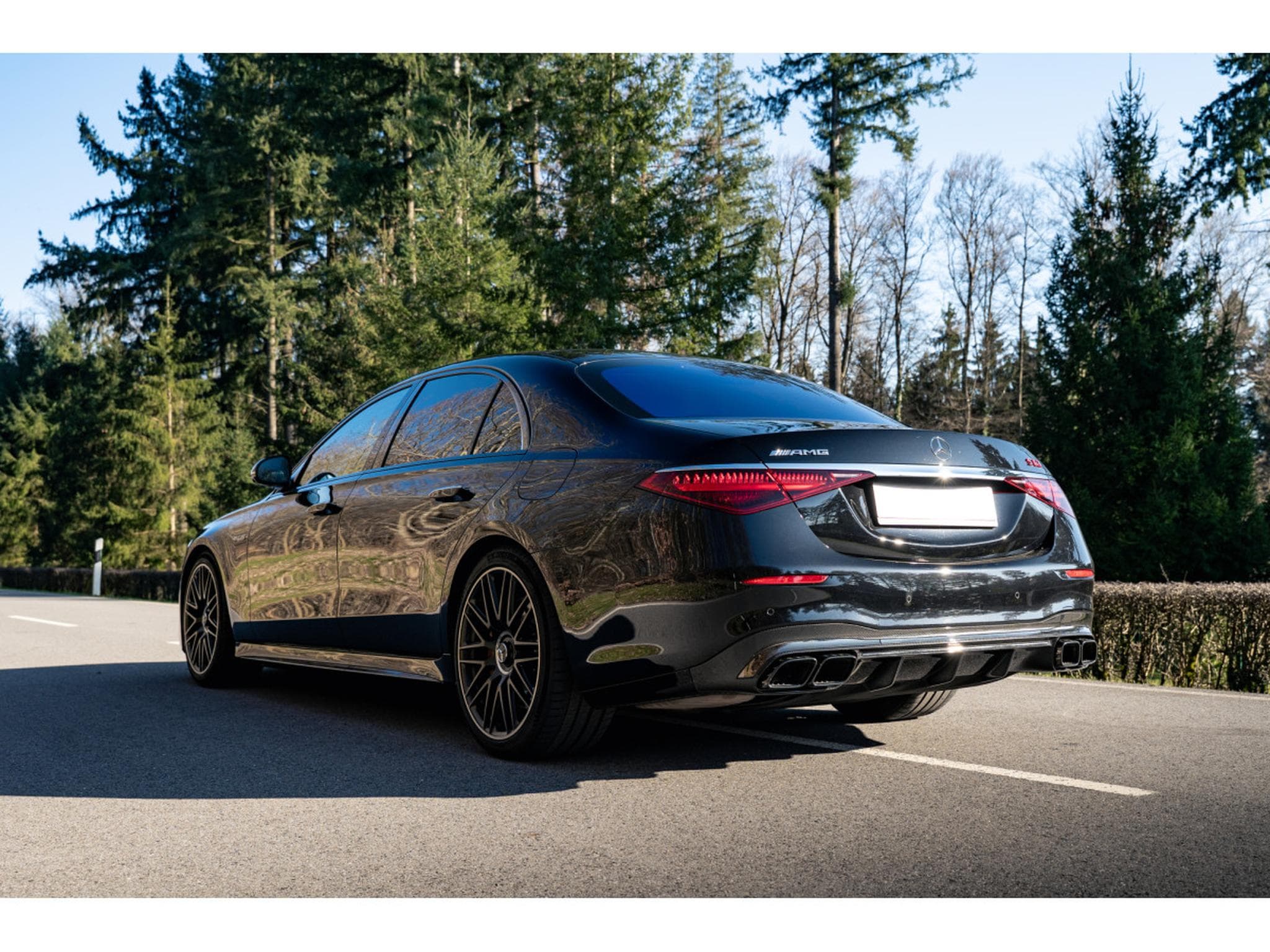 Mercedes S 63 AMG E-Performance - Carbone extérieur - Burmester 4D Surround - (2025) - Photo 4
