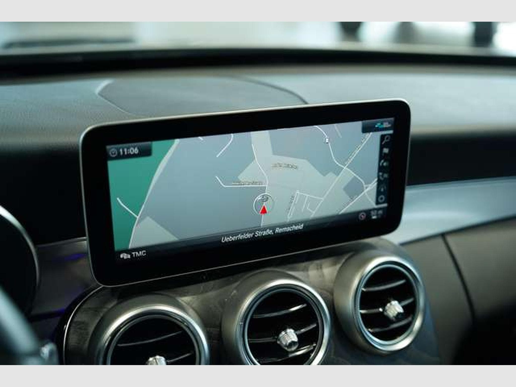 Mercedes C 200 d Limousine AMG Line 9G *Digital *Night (2021) - Photo 30