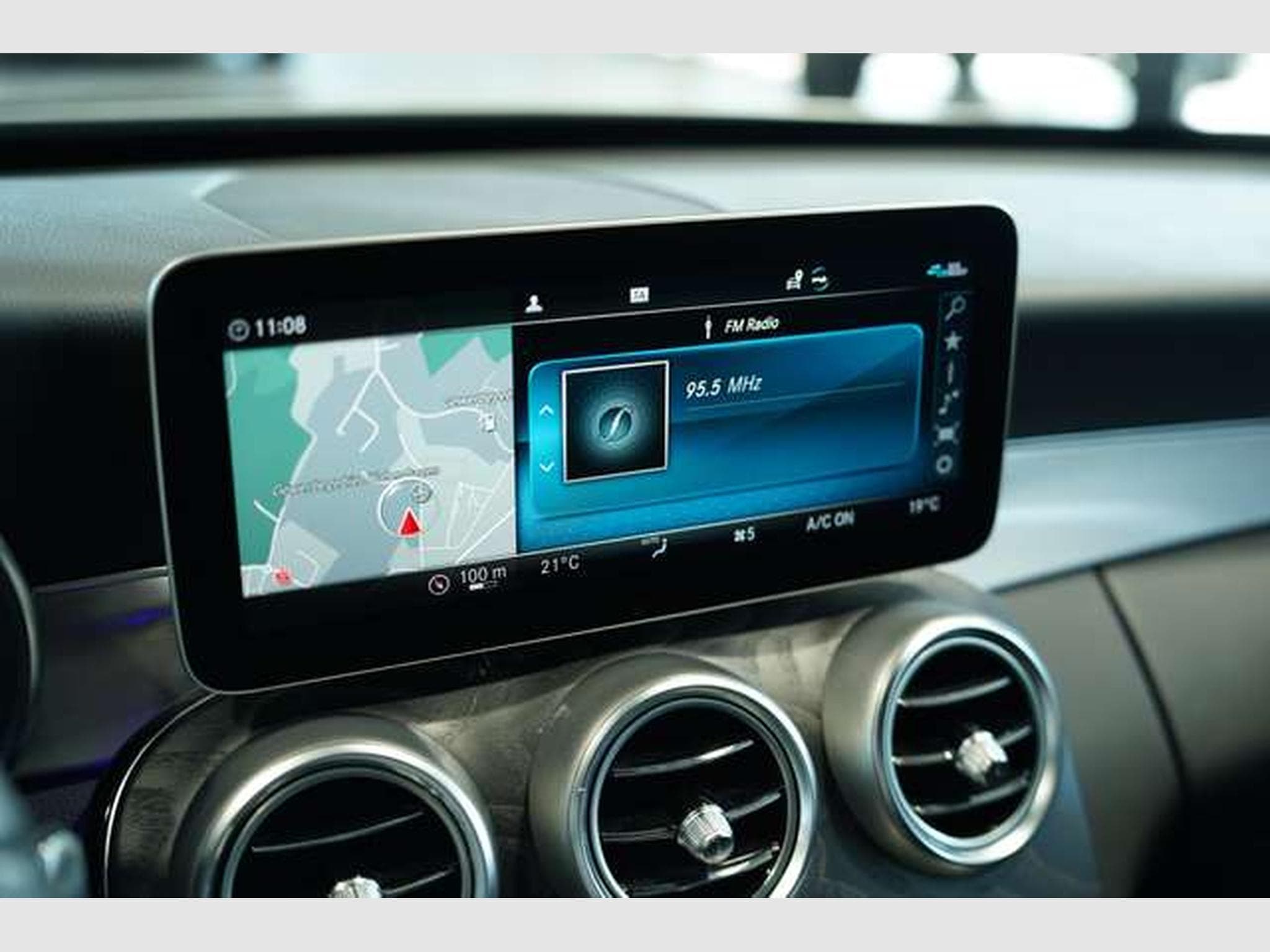 Mercedes C 200 d Limousine AMG Line 9G *Digital *Night (2021) - Photo 31