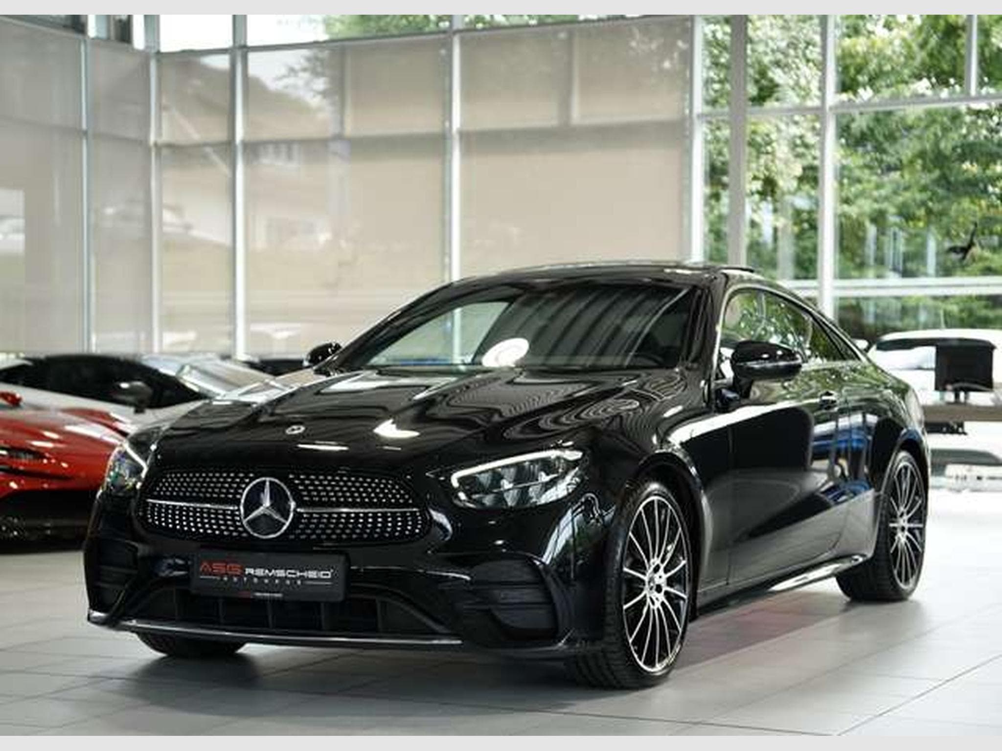 Mercedes E 450 4M Coupé AMG Line *1.H *20 *Pano *BURM (2021) - Foto 5