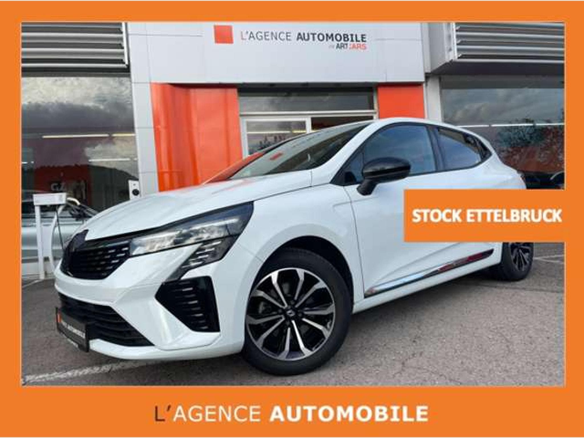 Renault Clio 1.5 HYBRIDE E-Tech - JUSQU'A 36 MOIS DE GARANTIE (2023) - Foto 1