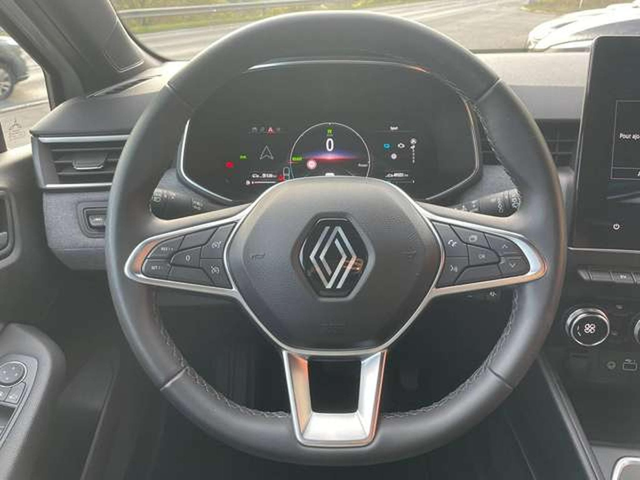 Renault Clio 1.5 HYBRIDE E-Tech - JUSQU'A 36 MOIS DE GARANTIE (2023) - Foto 12