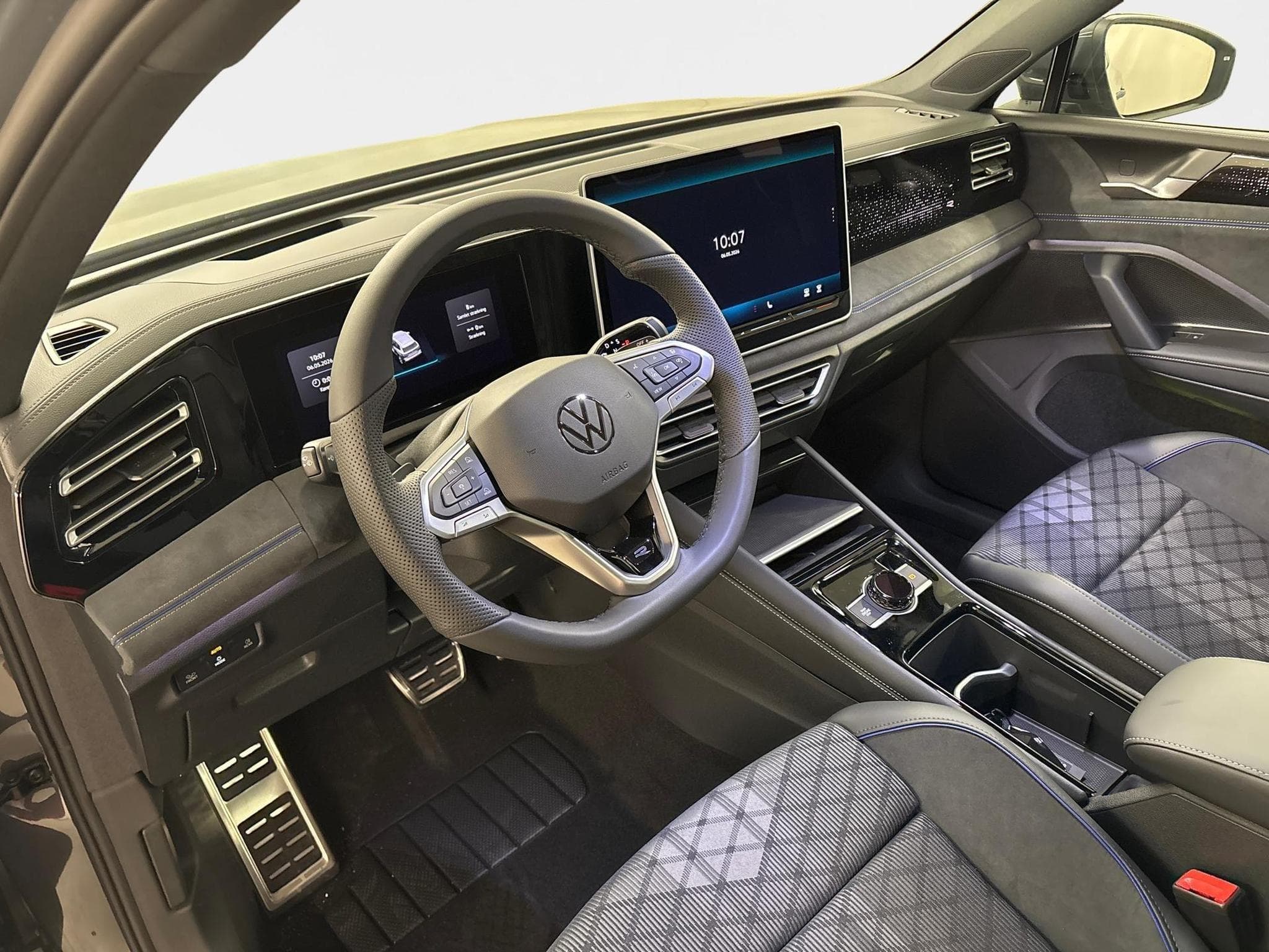 VW Tiguan R-Line (2026) - Foto 13