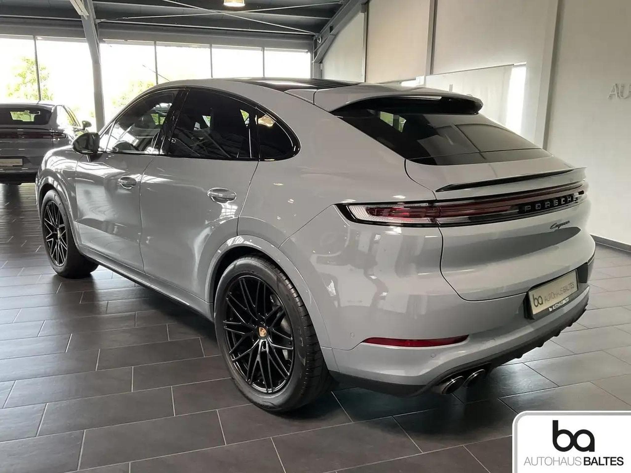 Porsche Cayenne (2026) - Foto 2