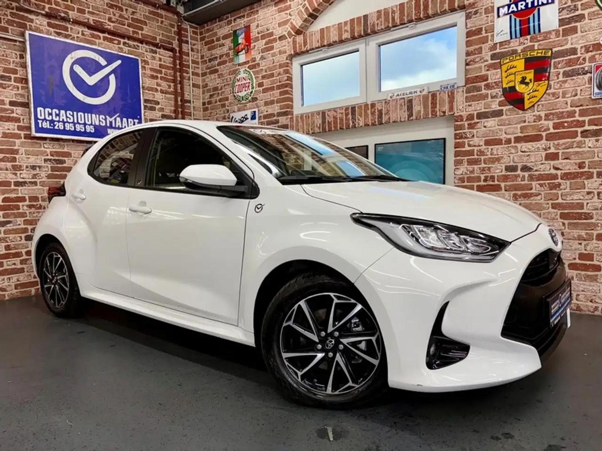 Toyota Yaris (2023) - Foto 1
