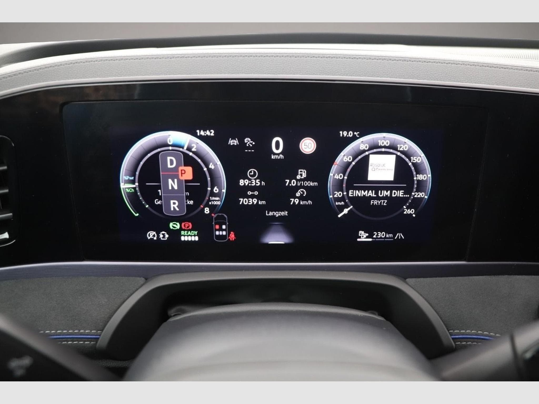 VW Passat (2026) - Photo 7