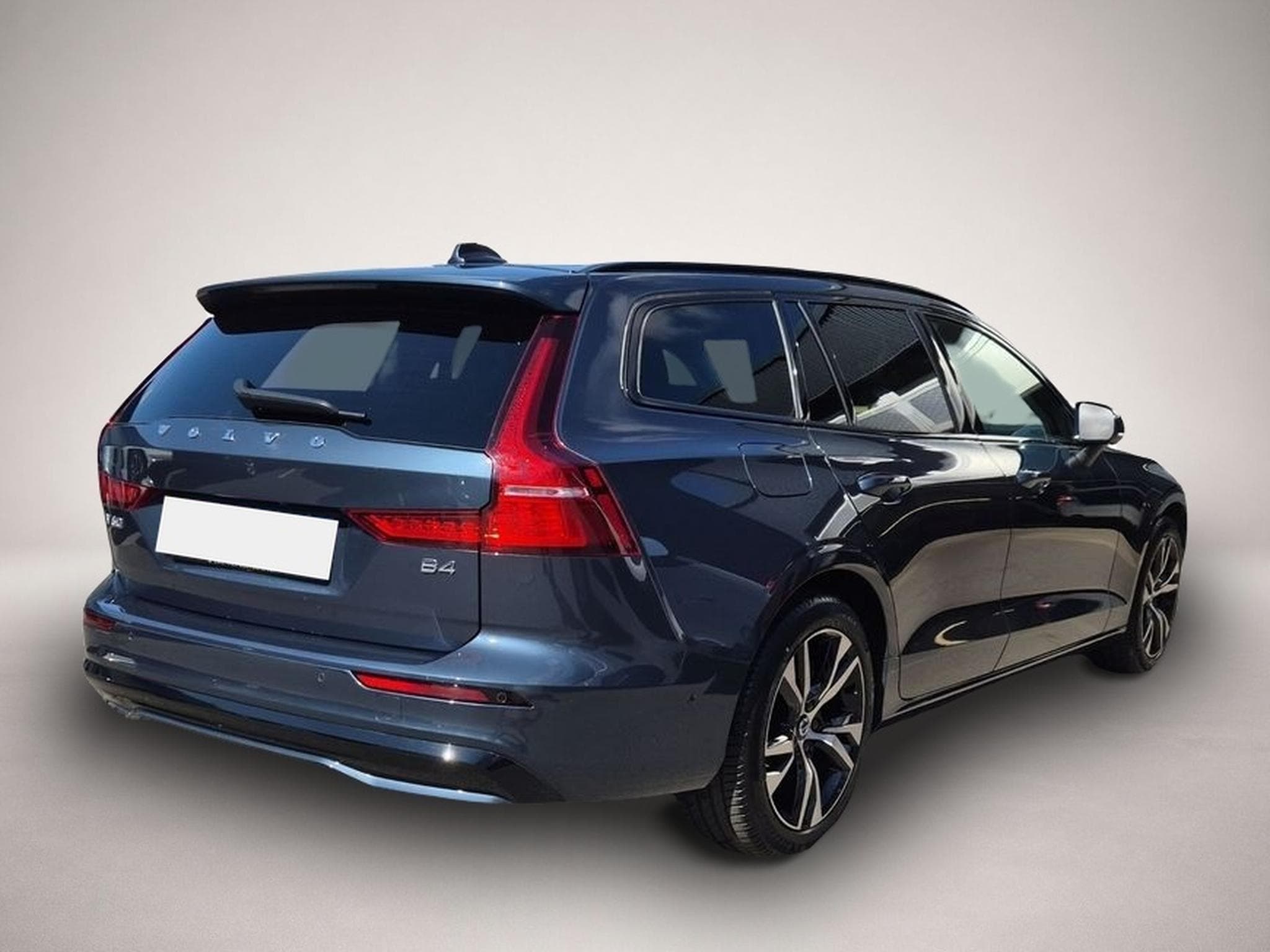Volvo V60 (2025) - Photo 2