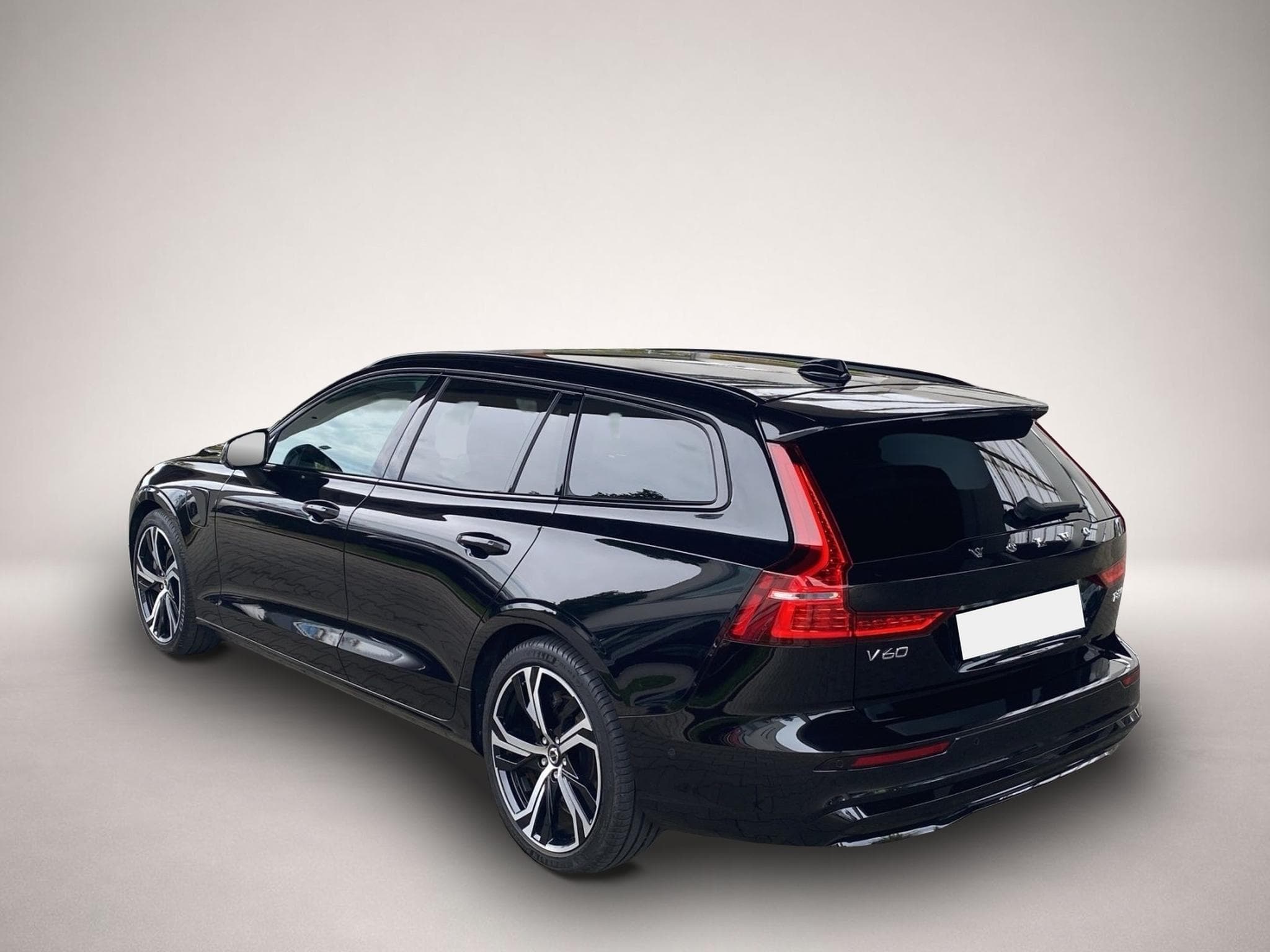 Volvo V60 (2024) - Photo 3