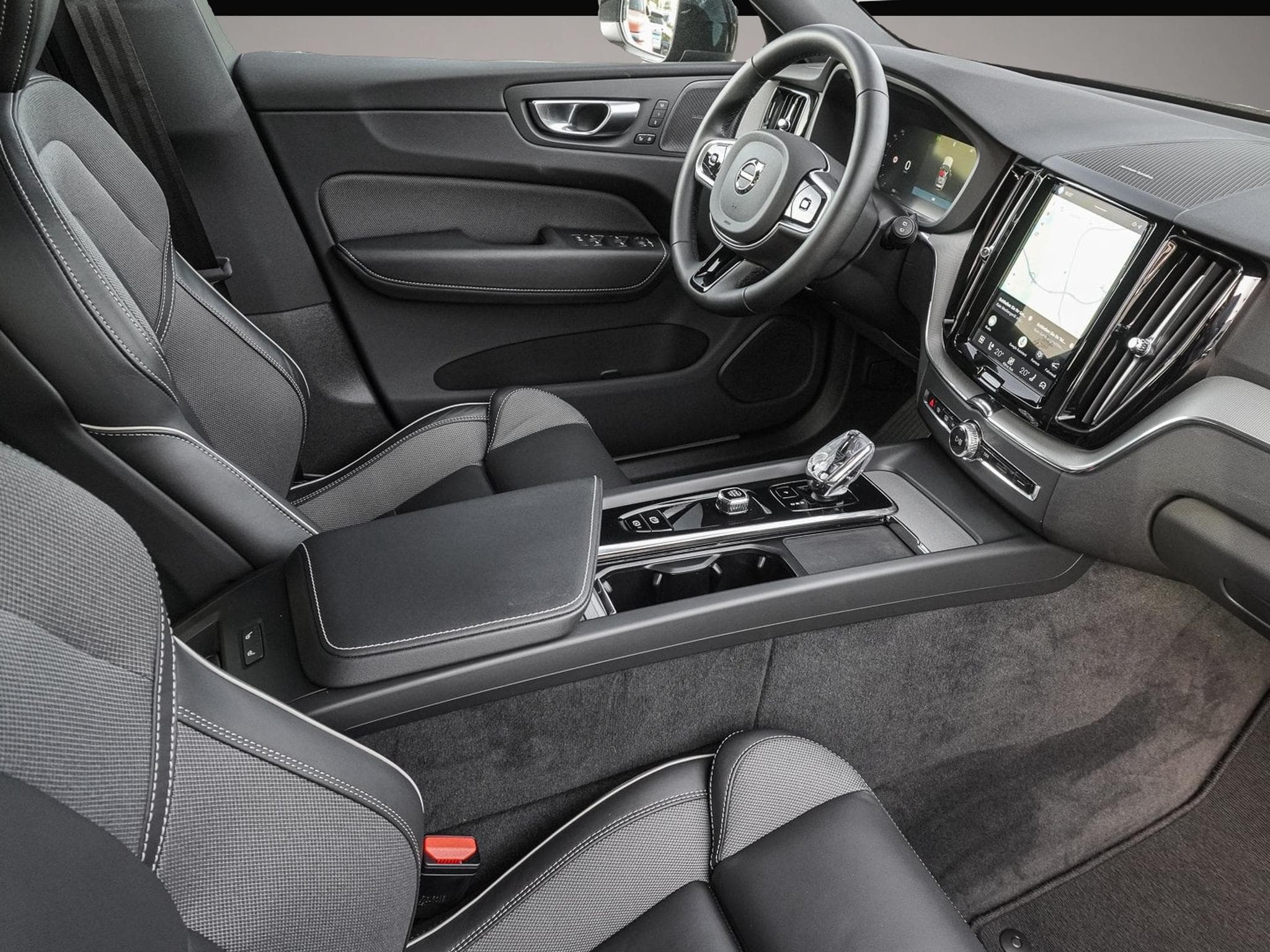Volvo XC60 (2024) - Photo 6