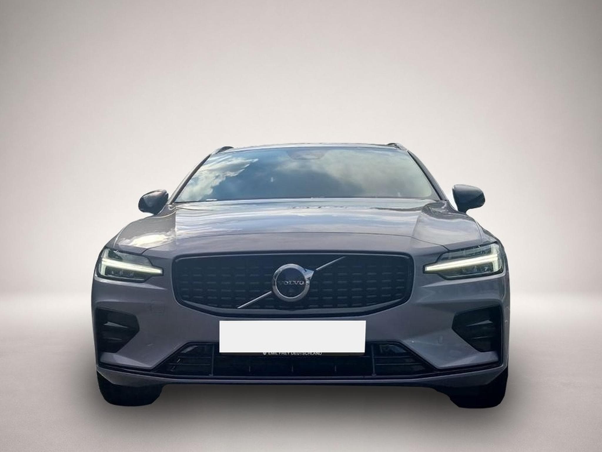Volvo V60 (2025) - Photo 3