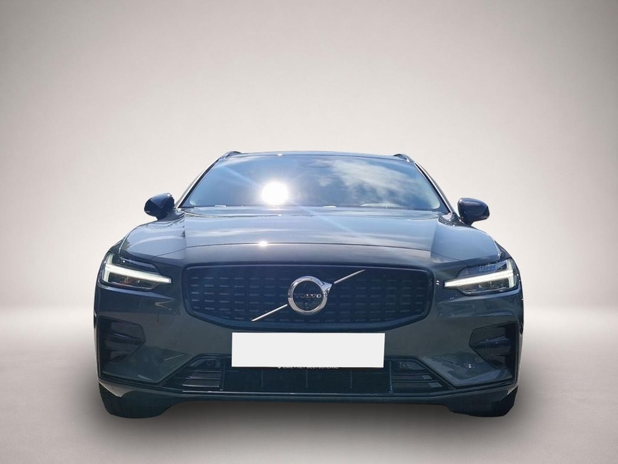 Volvo V60 (2025) - Photo 3