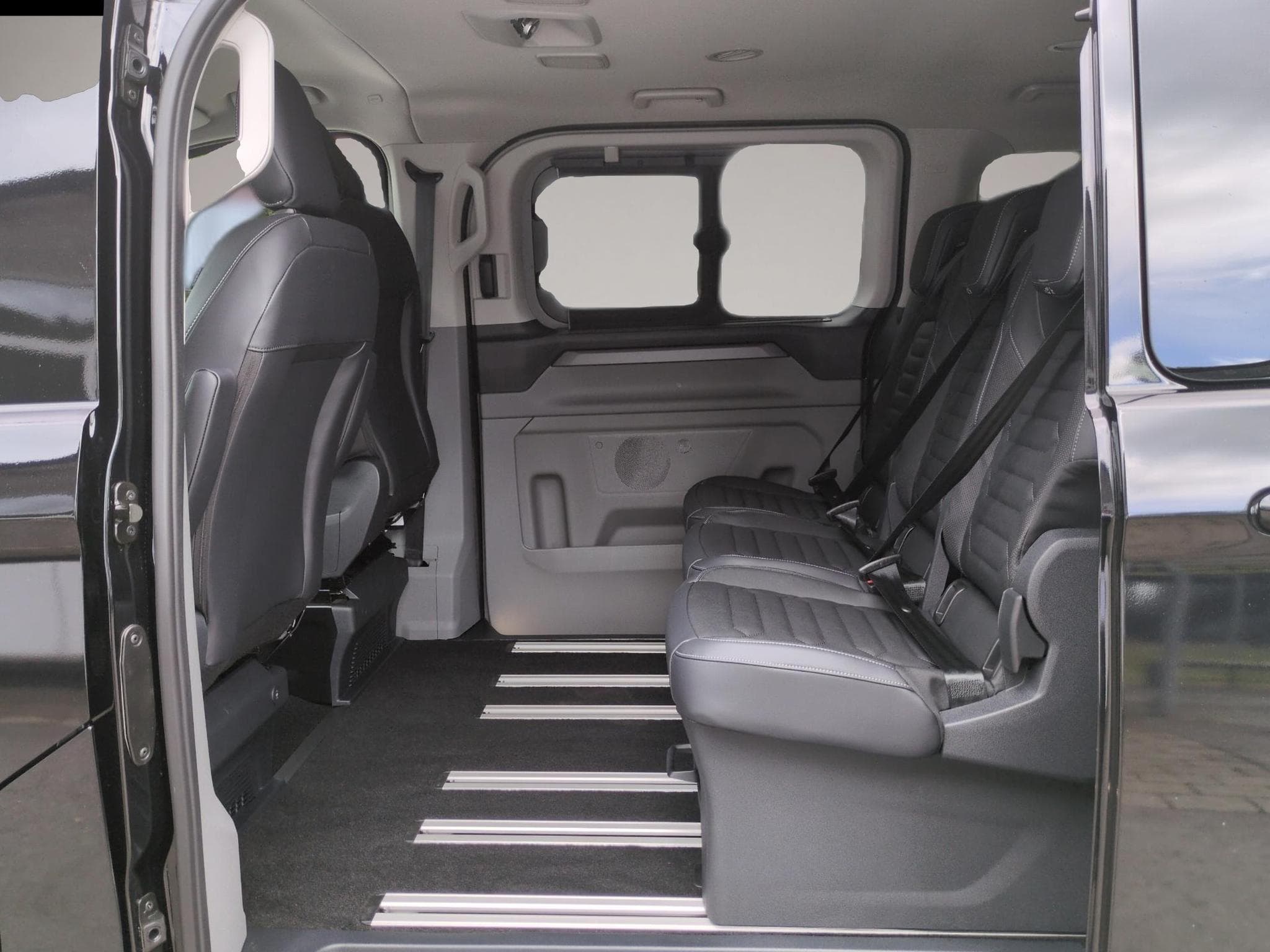 Ford Tourneo (2026) - Foto 7