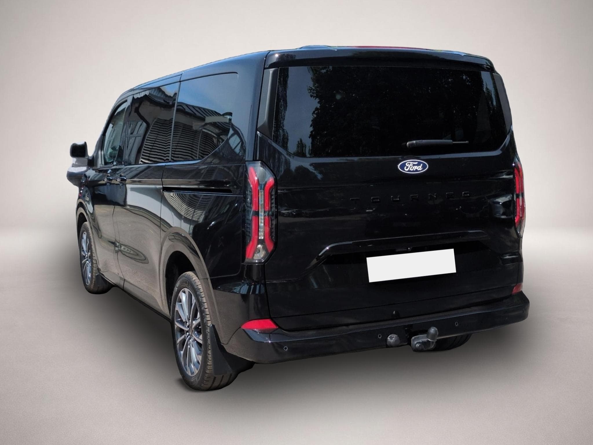 Ford Tourneo (2026) - Foto 2