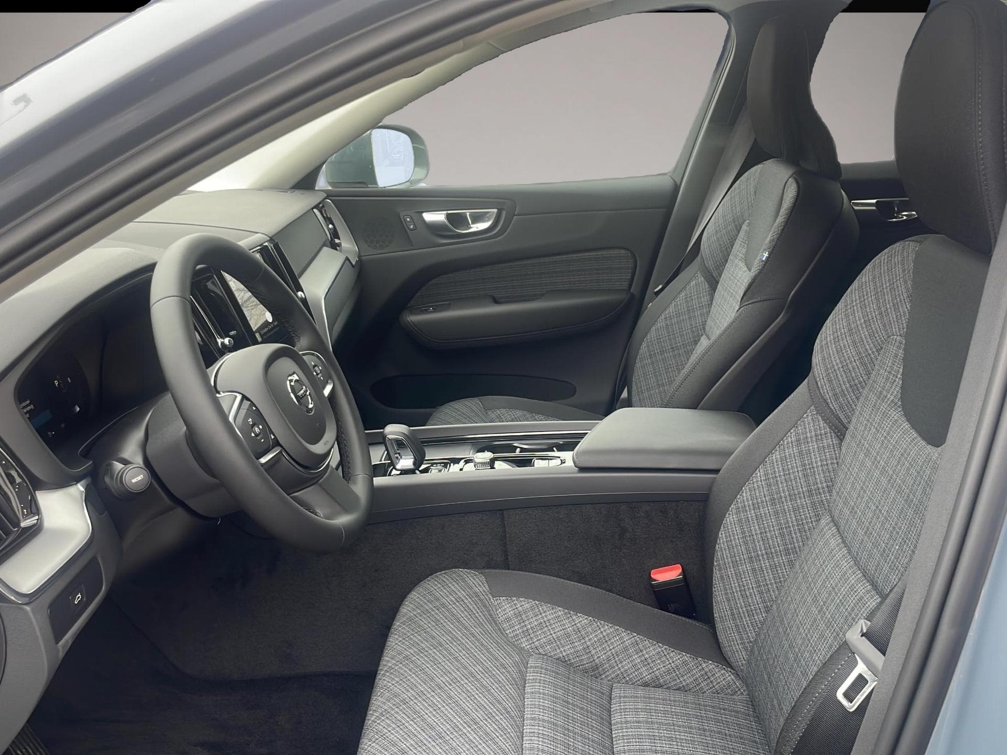 Volvo XC60 (2026) - Photo 5