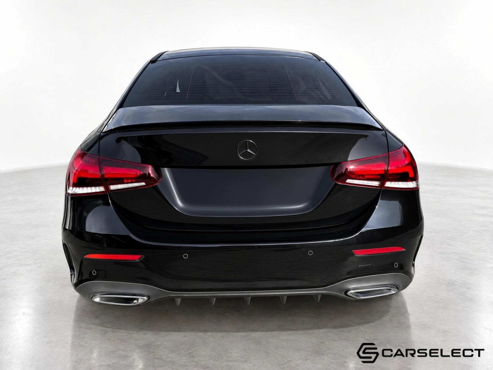 Mercedes 220 AMG LINE (2020) - Photo 4