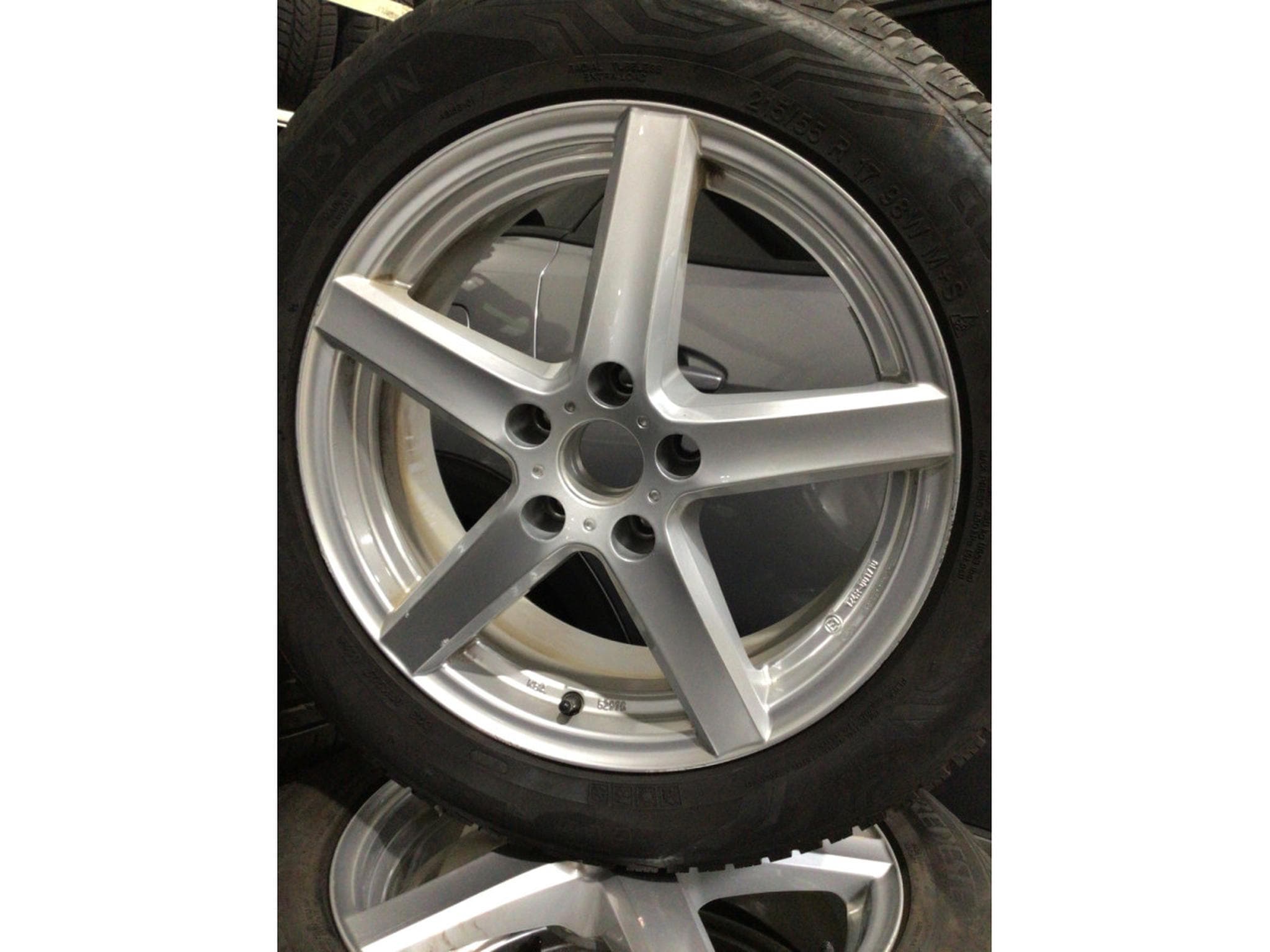 Jantes alu + Pneus h – 17" - Photo 1