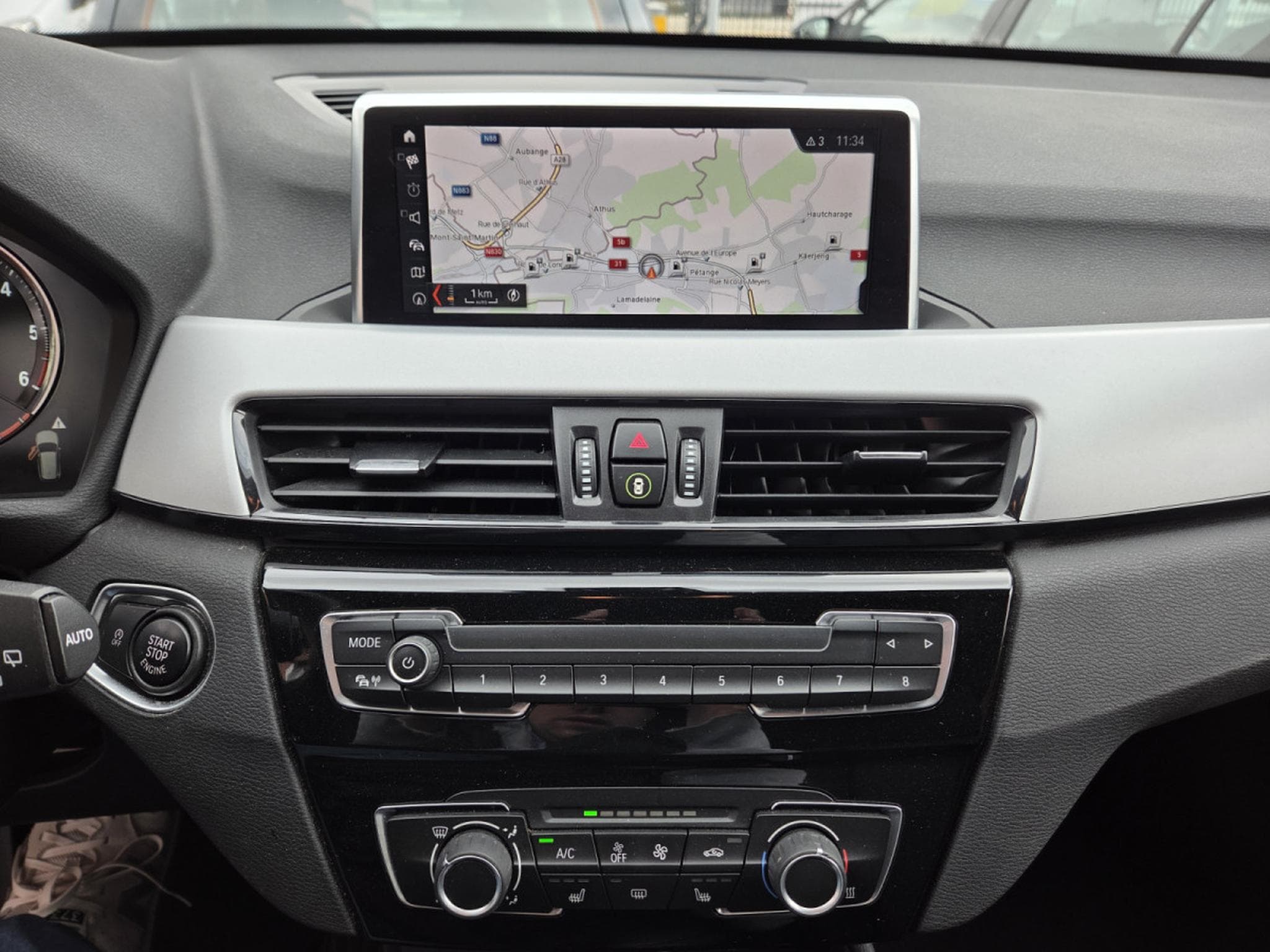 BMW X1 SDRIVE 18dA 150CV (2021) - Foto 12