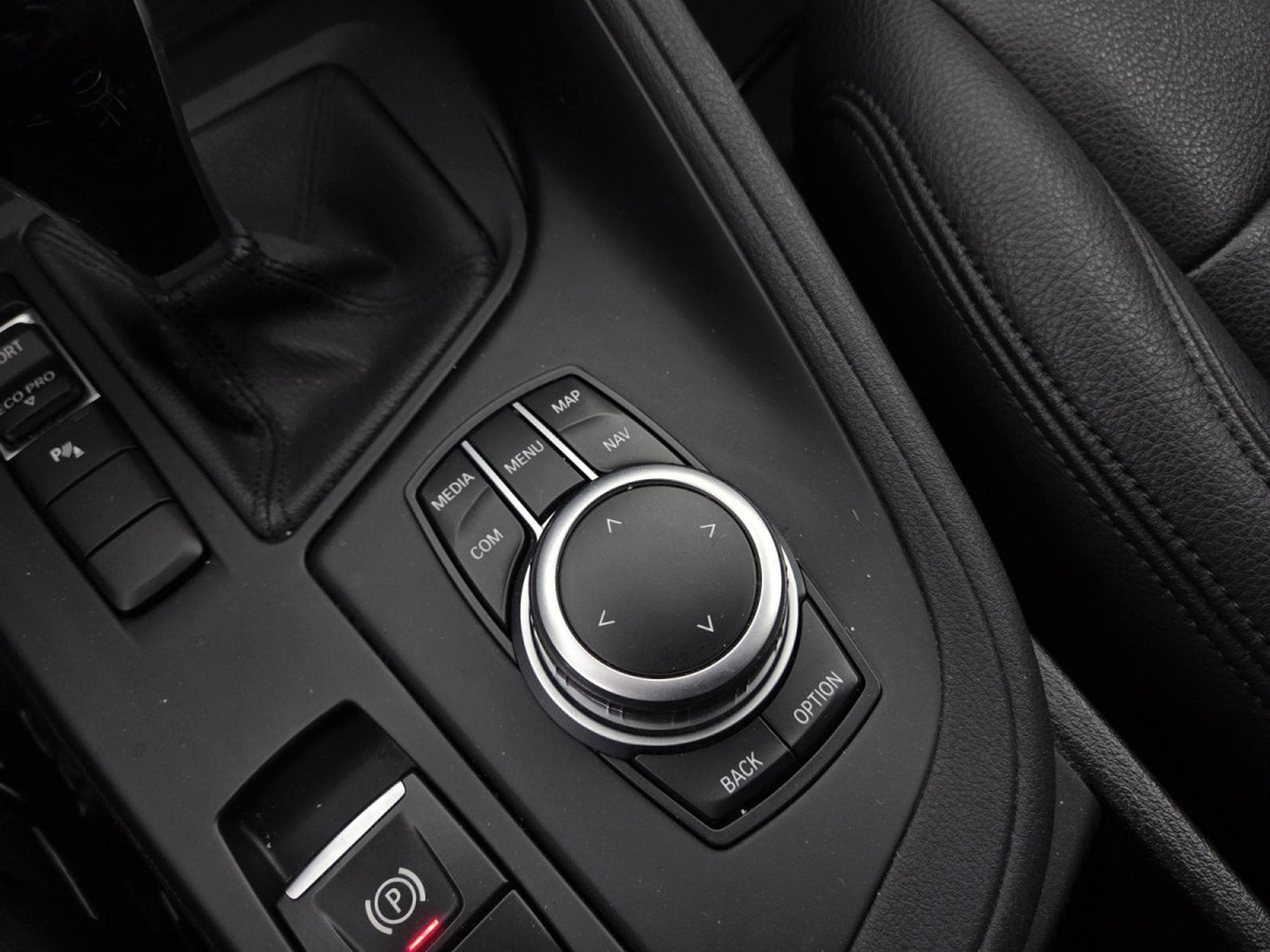 BMW X1 SDRIVE 18dA 150CV (2021) - Foto 18