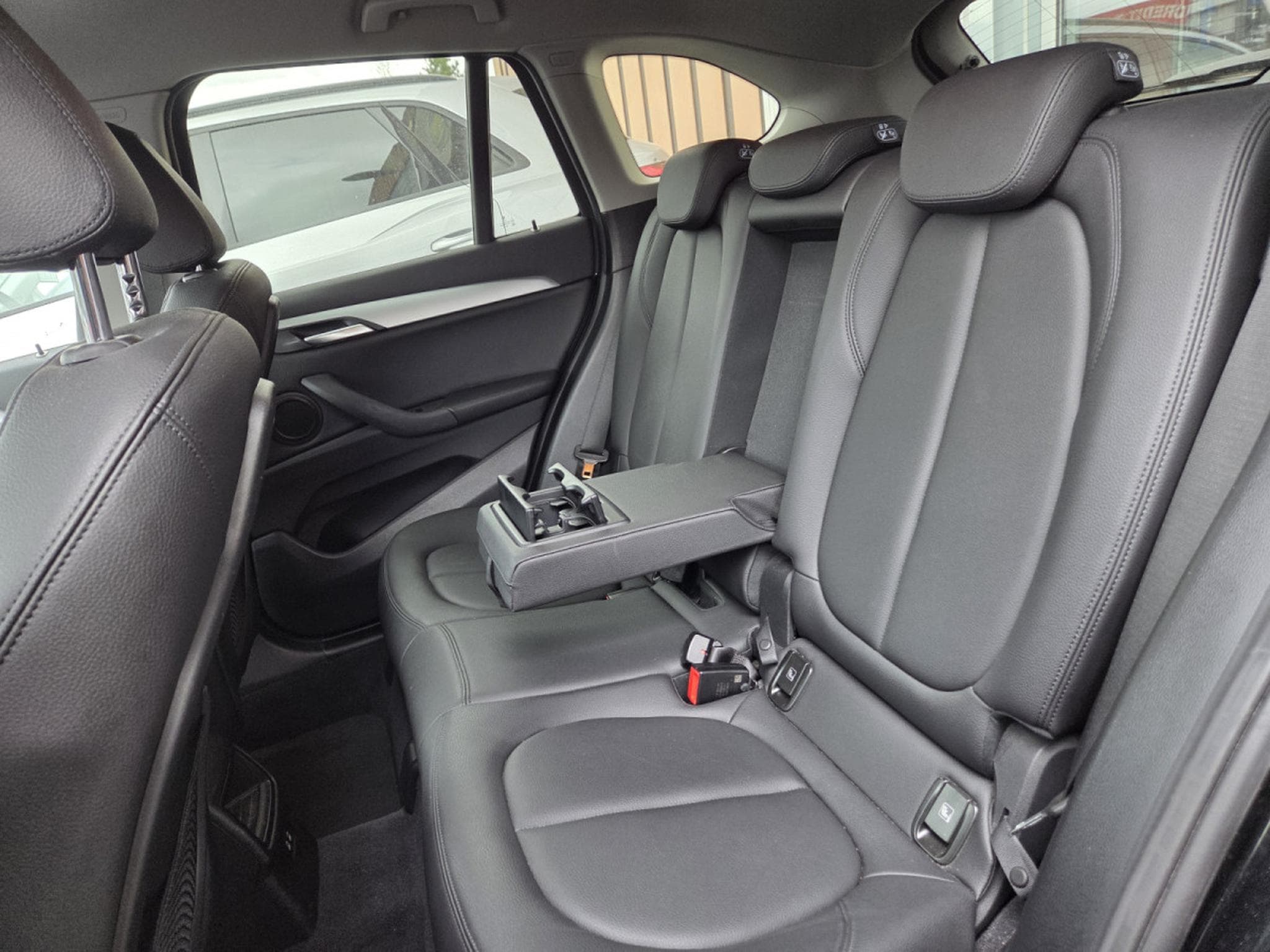 BMW X1 SDRIVE 18dA 150CV (2021) - Foto 21