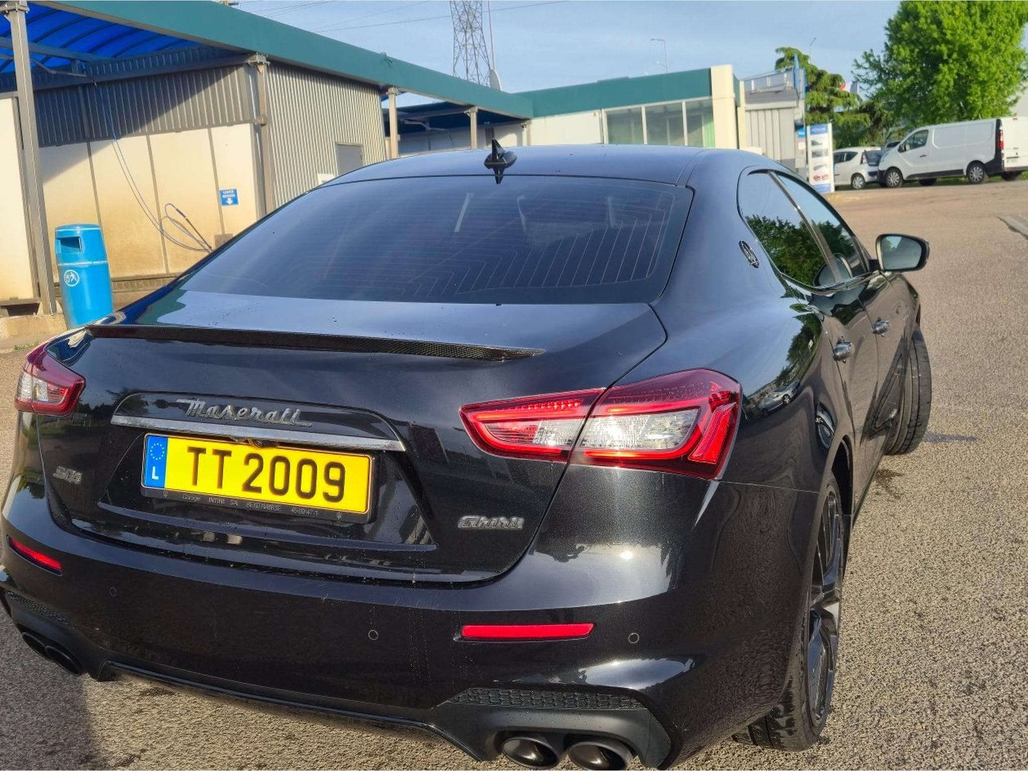 Maserati Ghibli GRANSPORT (2018) - Photo 2