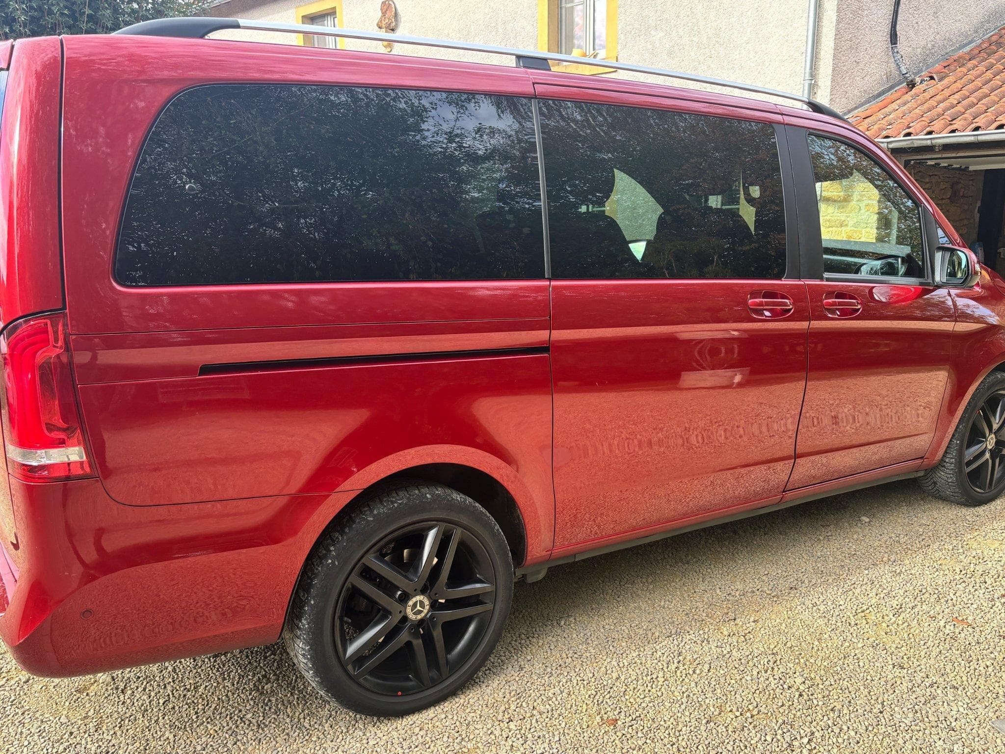 Mercedes V 250 4matic, 7 pl, pack Fun, Etat Impeccable (2020) - Photo 2