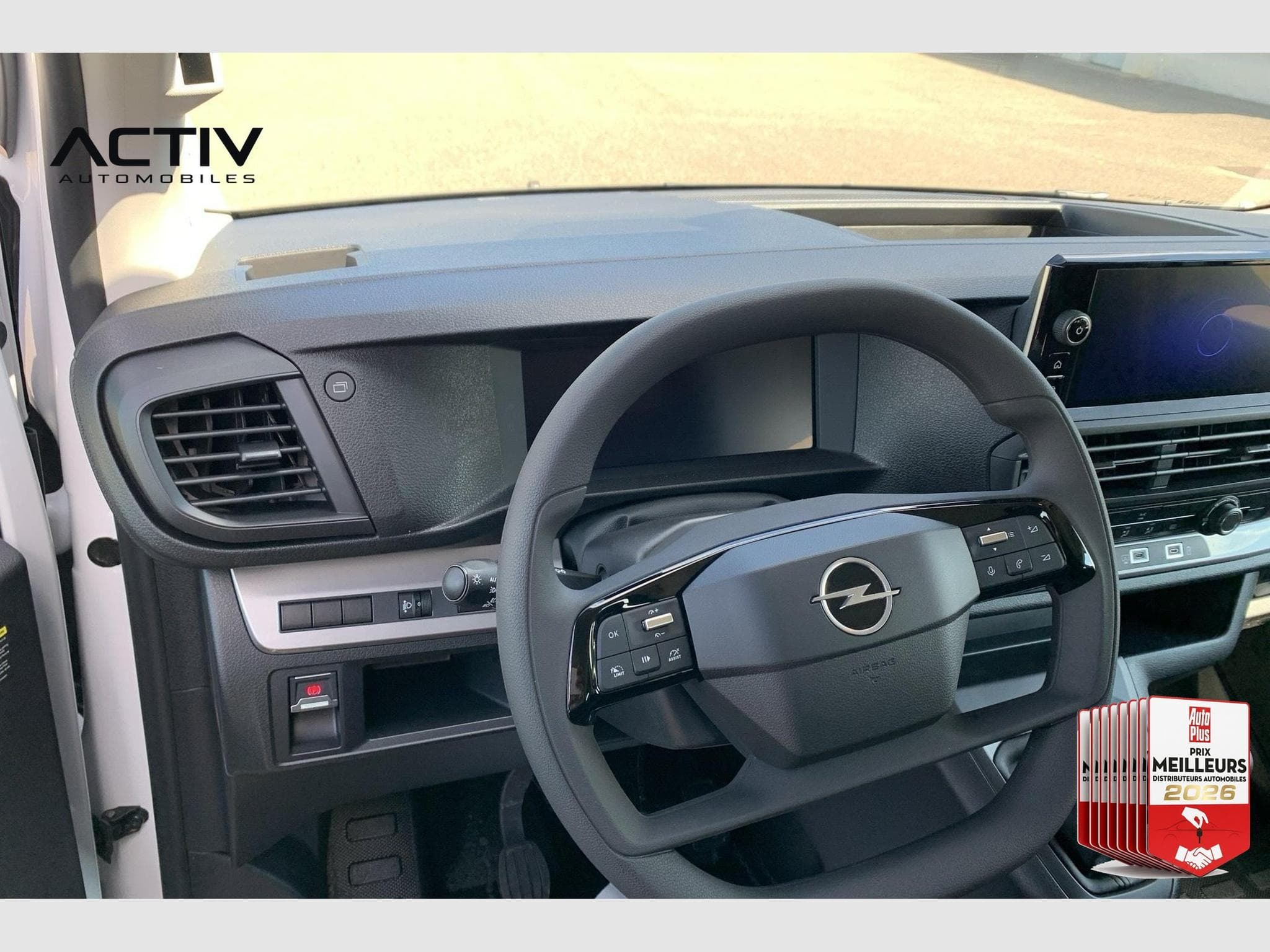 Opel Vivaro Cabine Approf CA FIXE DIESEL 150 CH XL MANUELLE (2026) - Photo 13