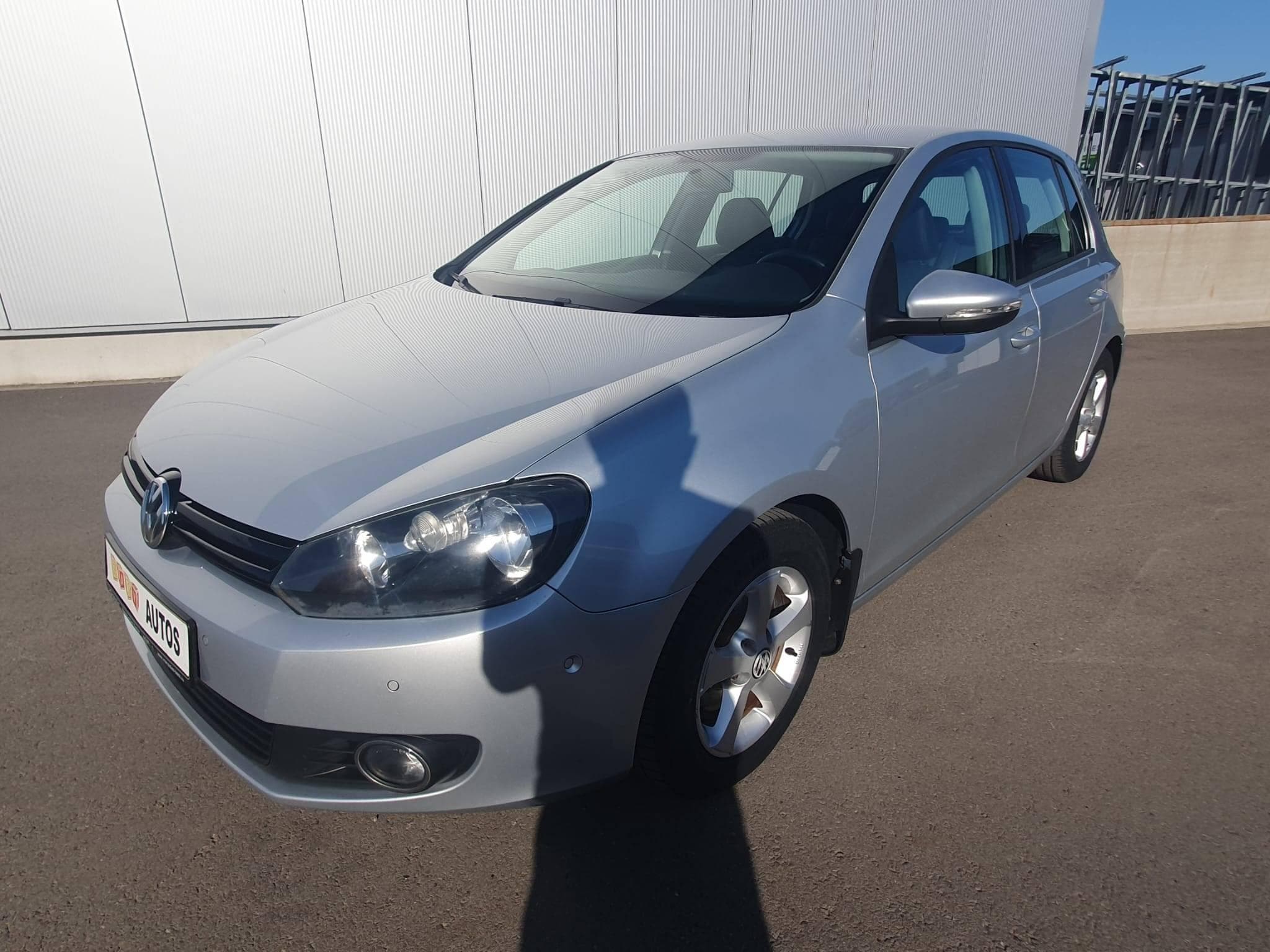 VW Golf VI 1.6 tdi 105ch Highline (2011) - Photo 7
