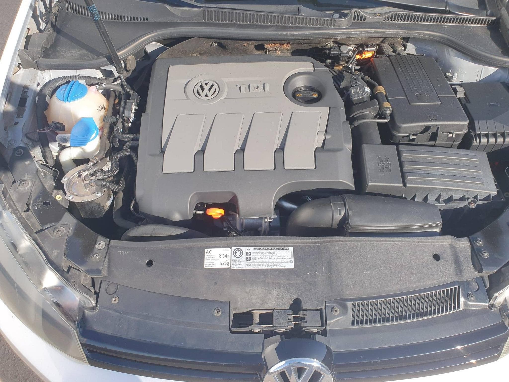 VW Golf VI 1.6 tdi 105ch Highline (2011) - Photo 15