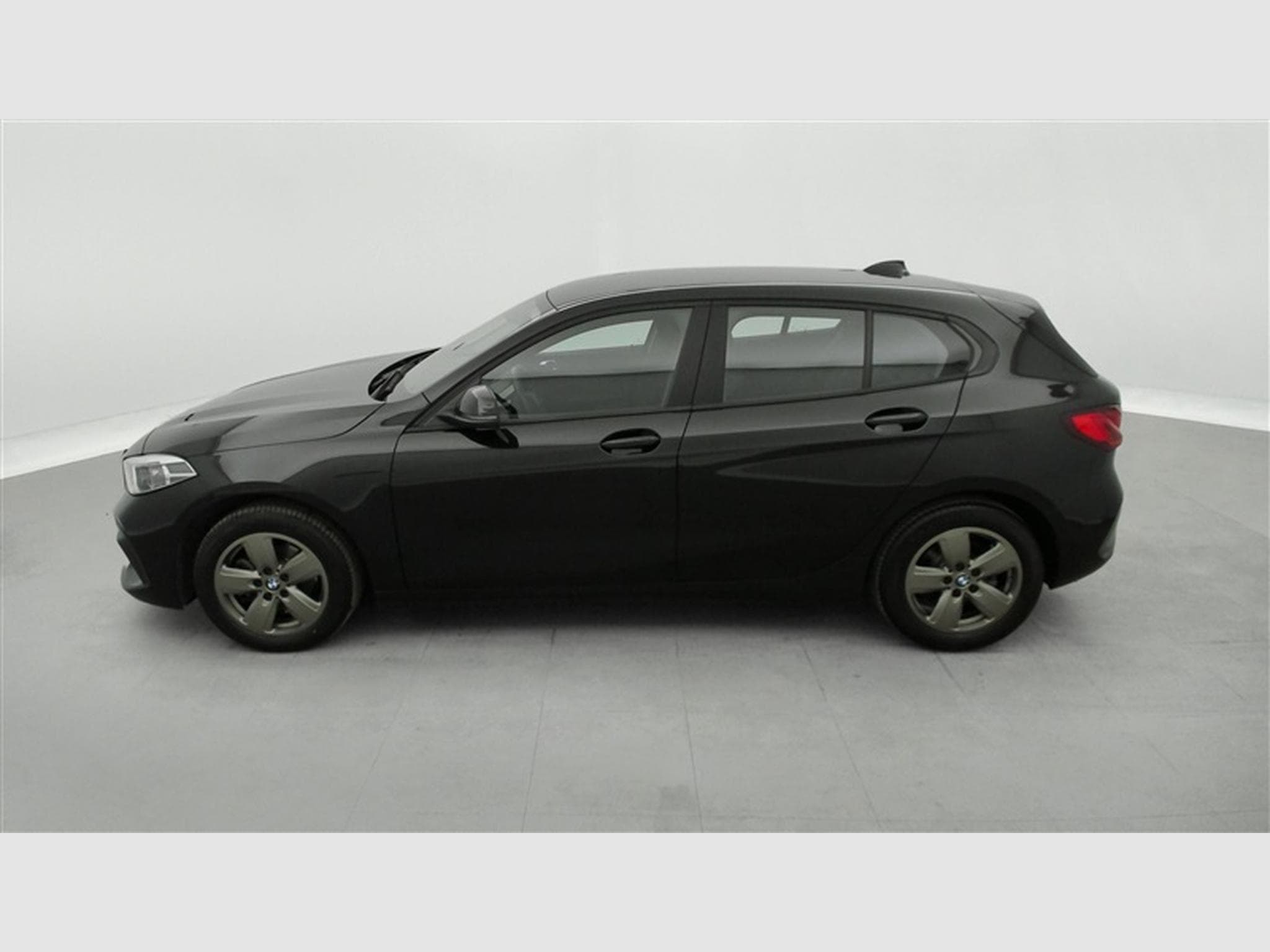 BMW 118 dA  Navi Cockpit / Led / PDC av+ar (2024) - Foto 3