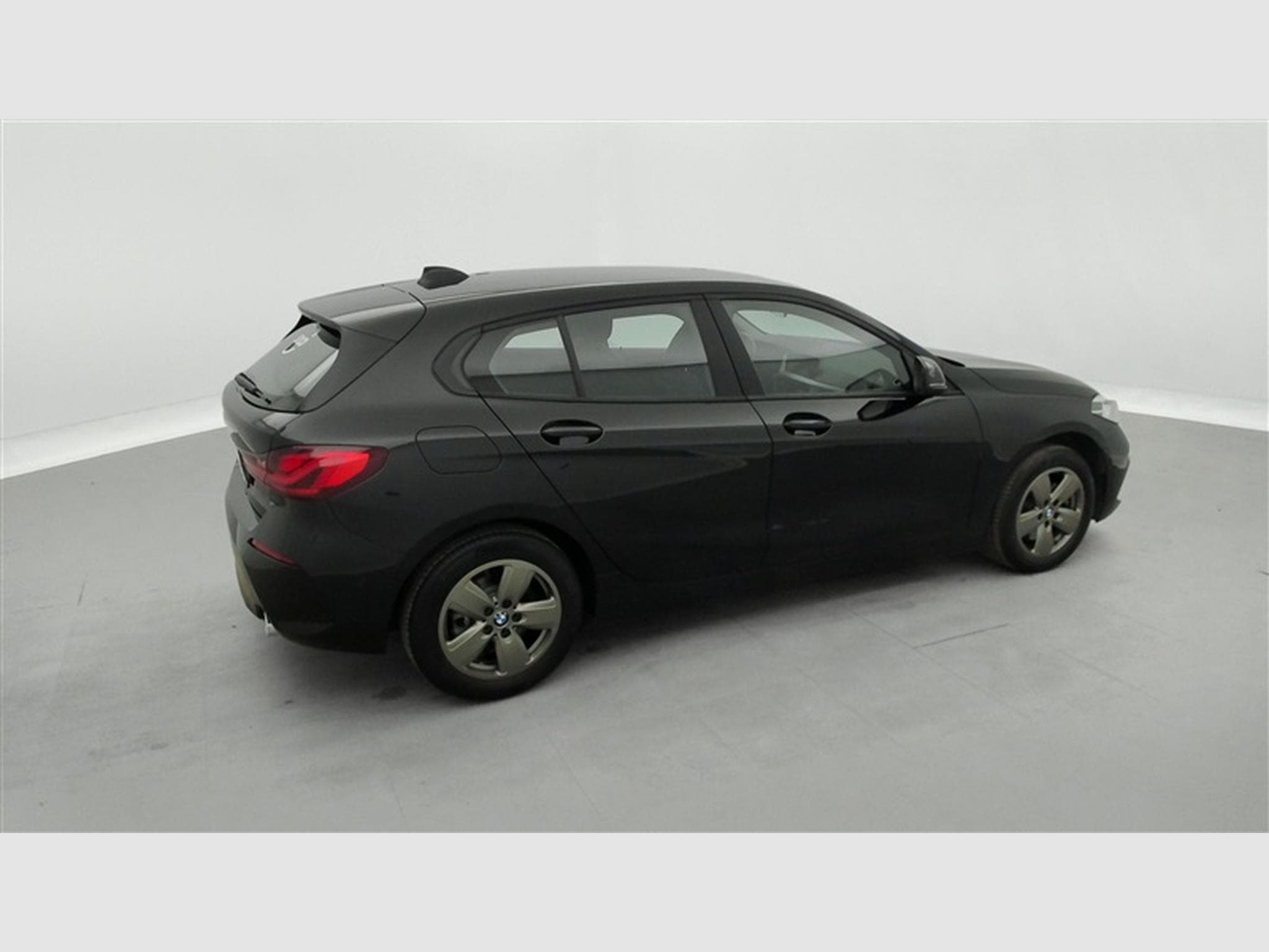 BMW 118 dA  Navi Cockpit / Led / PDC av+ar (2024) - Foto 25