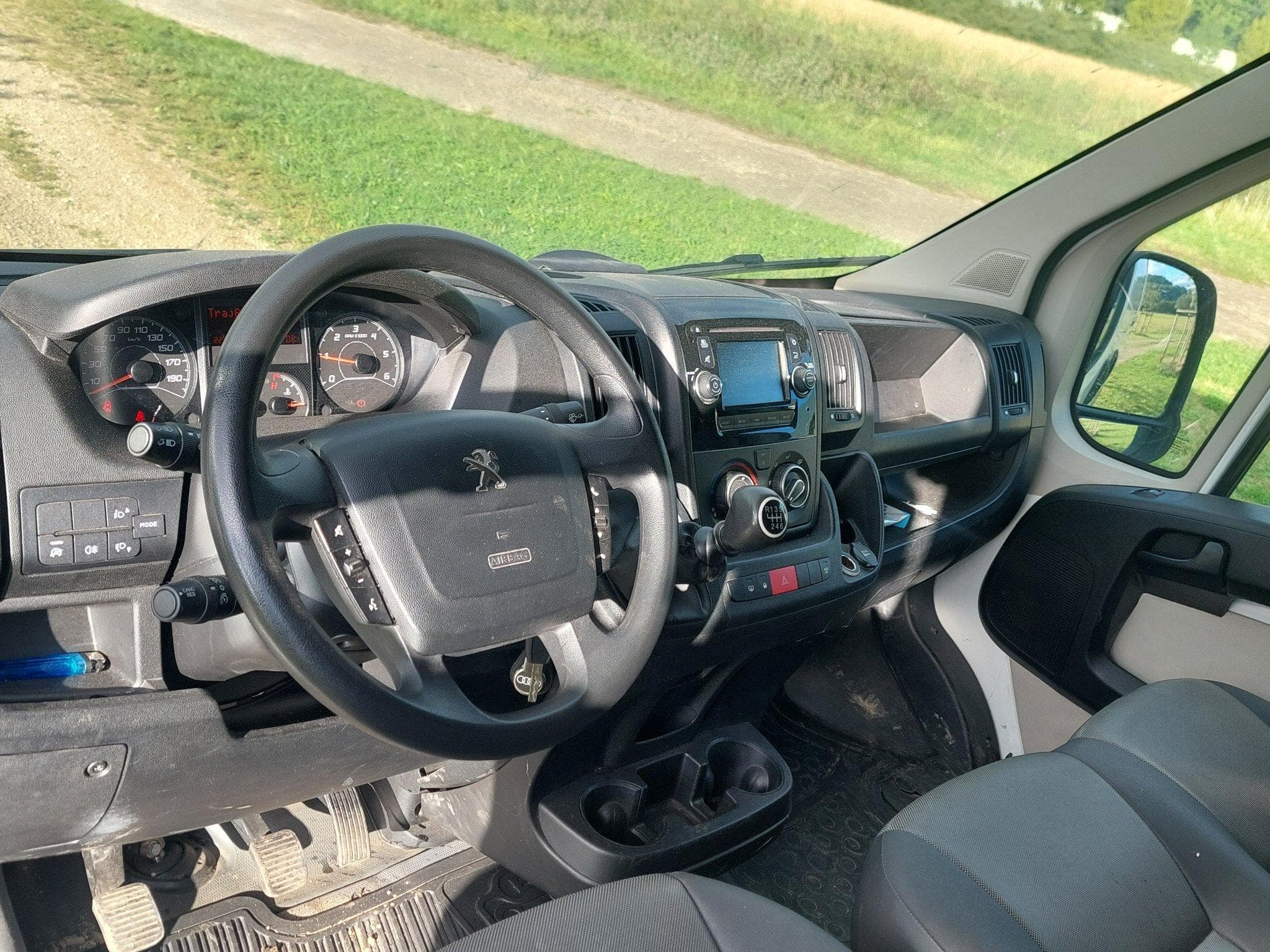 Peugeot Boxer 2.0 Hdi (2017) - Foto 5