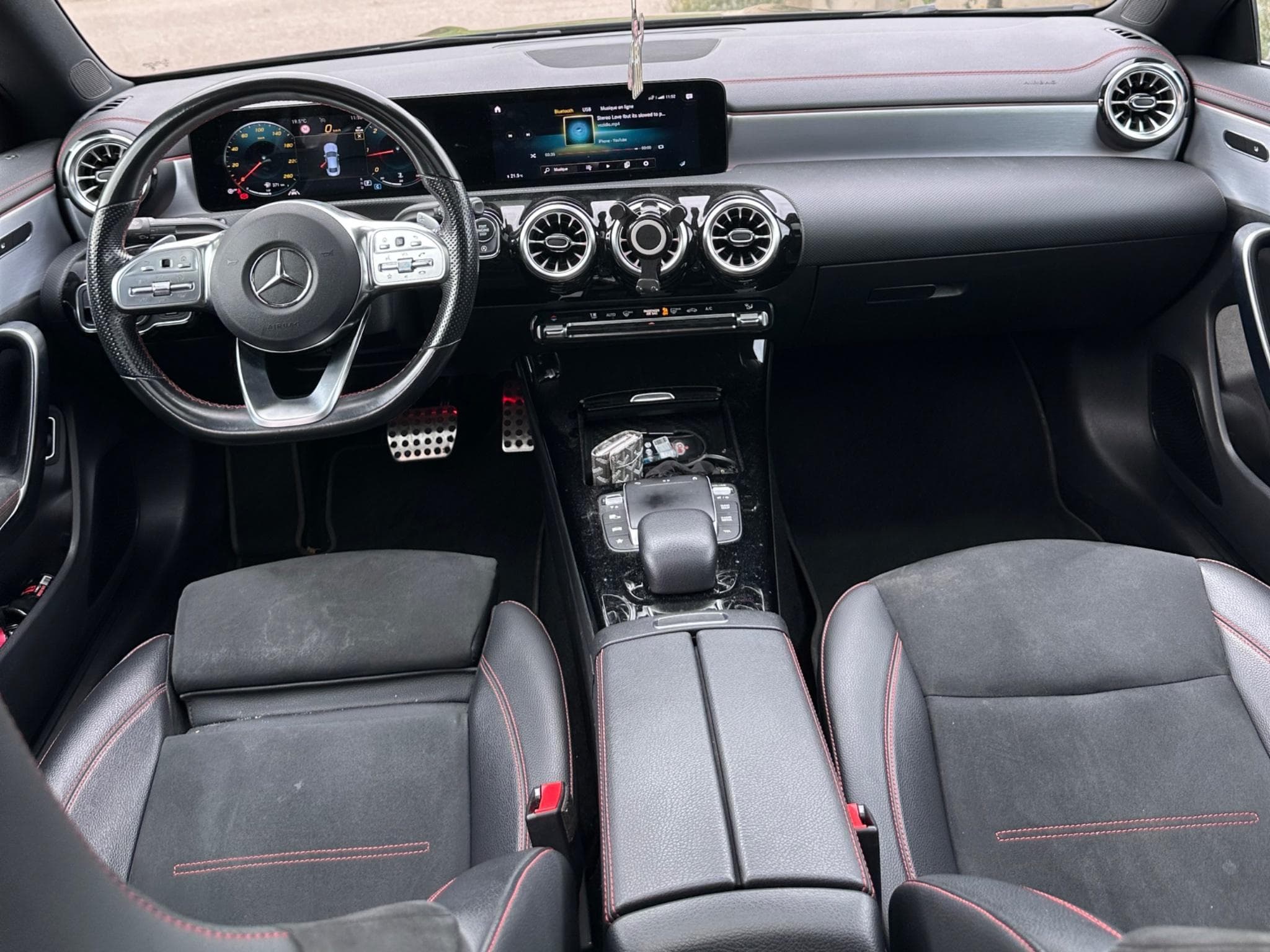 Mercedes CLA 220 Amg-line (2022) - Photo 3