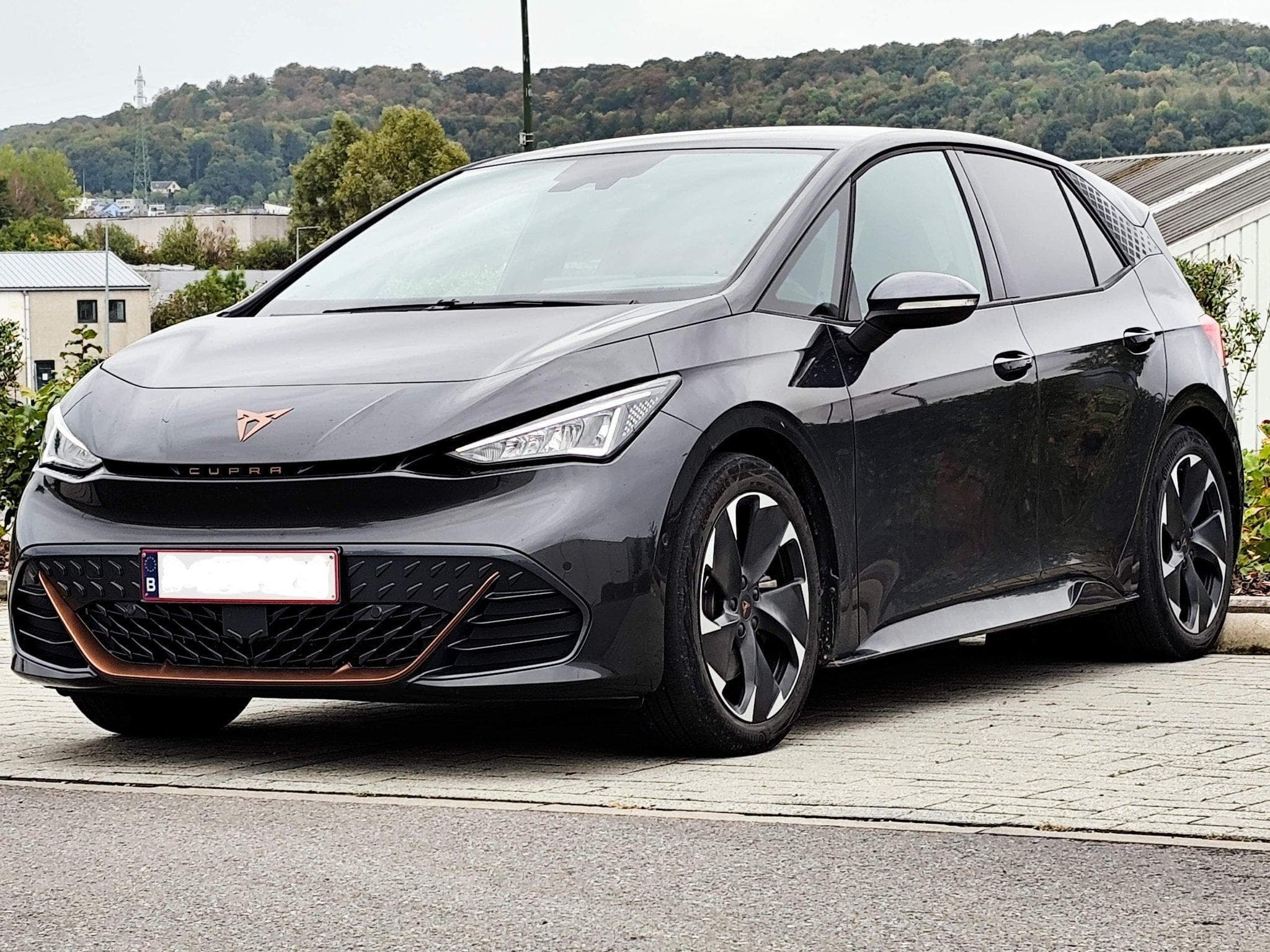 Cupra Born eBoost, 170 kW, batterie 77 kWh (2023) - Photo 3