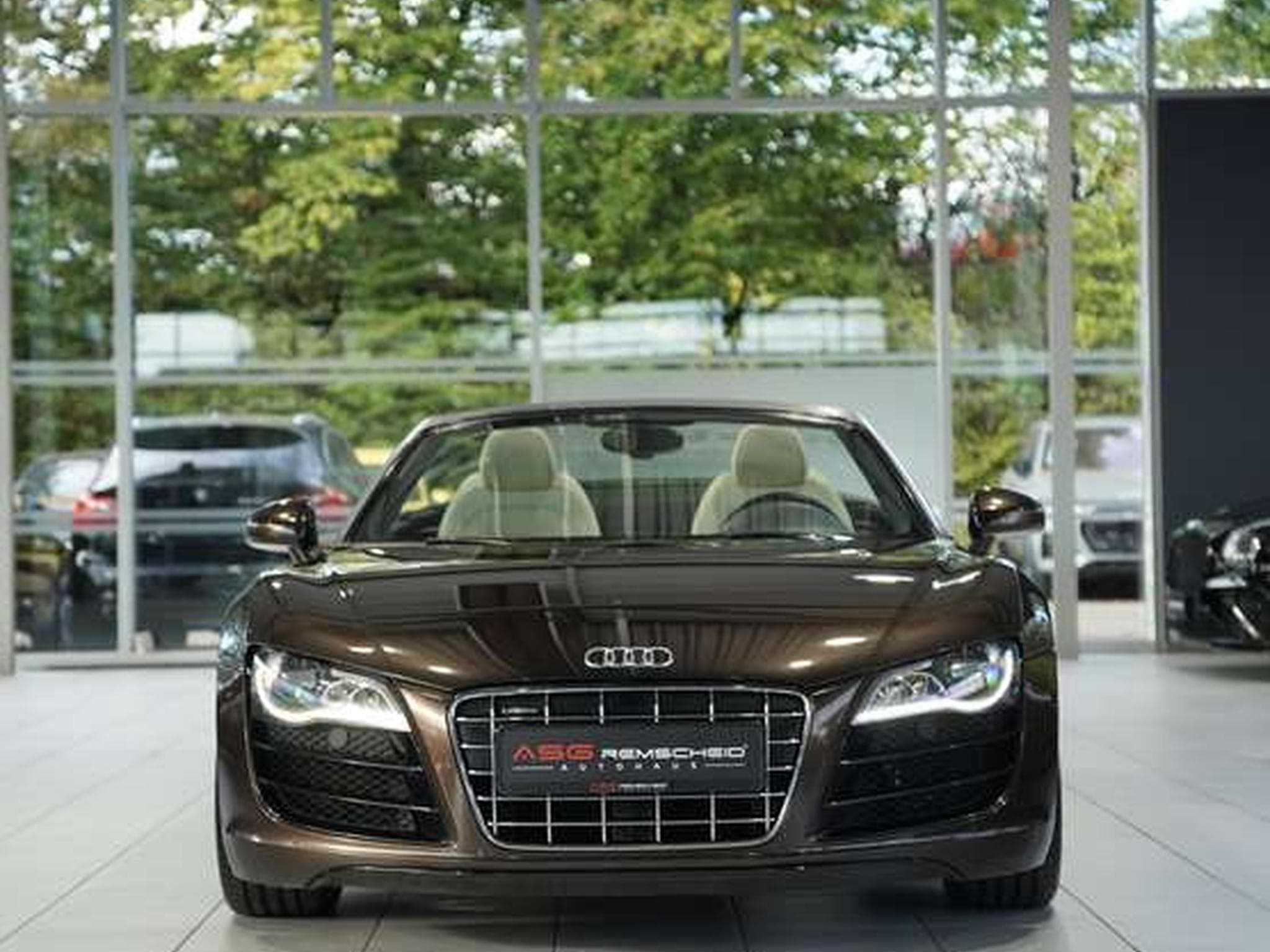 Audi R8 5.2 V10 FSI q. Spyder *2.H *Historie *Sammler (2011) - Photo 5