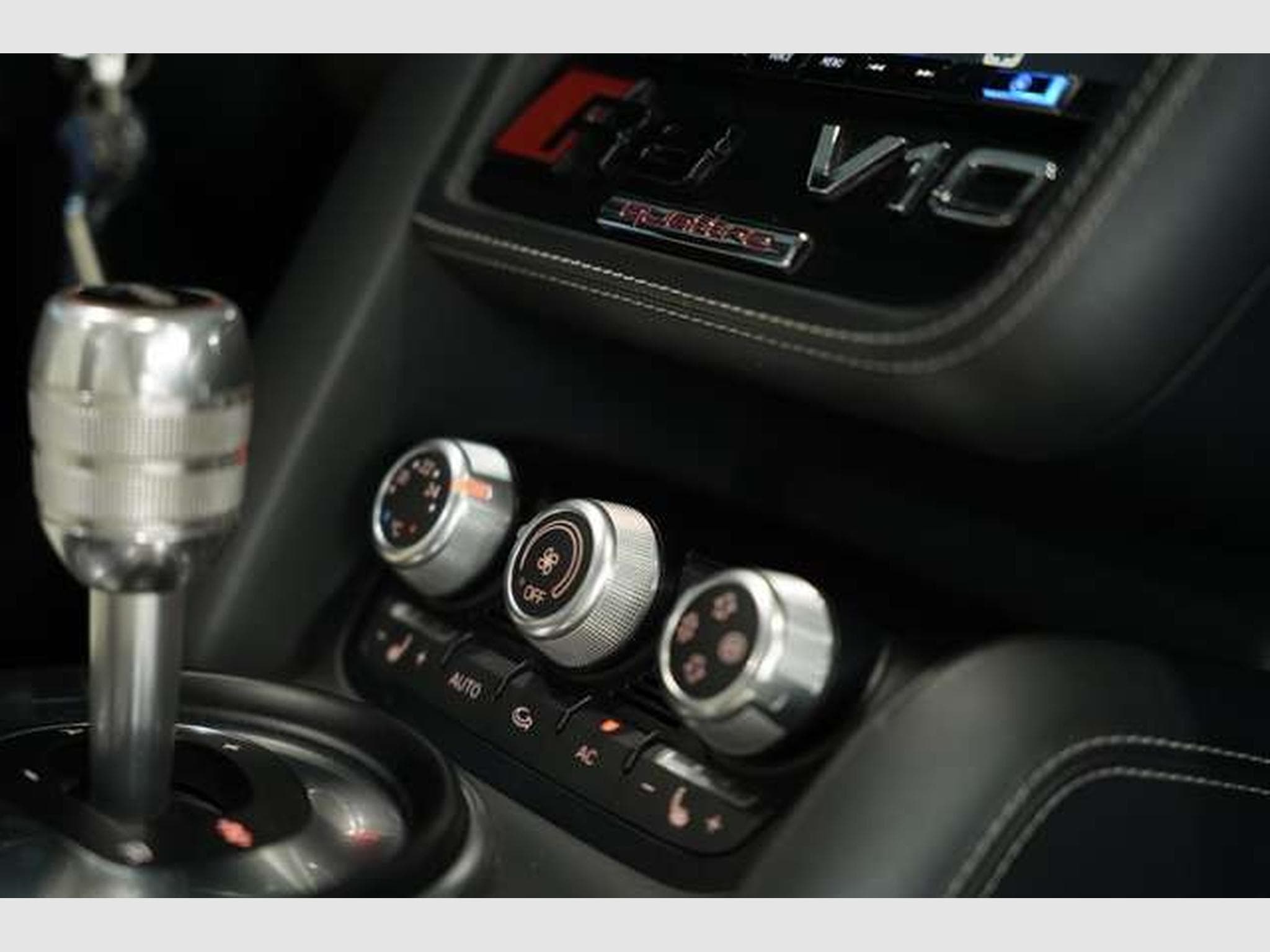 Audi R8 5.2 V10 FSI q. Spyder *2.H *Historie *Sammler (2011) - Photo 30