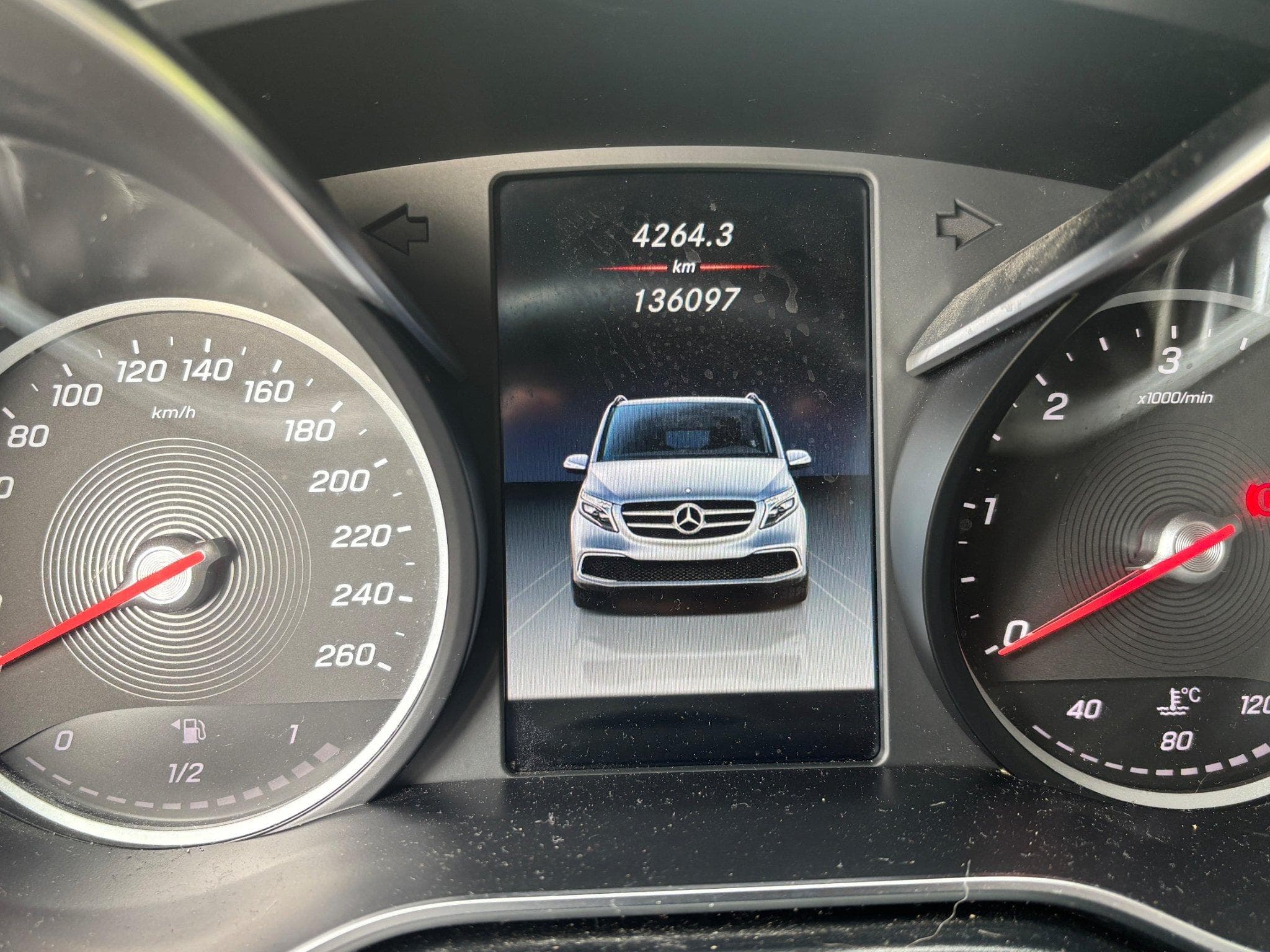 Mercedes V 250 4matic, 7 pl, pack Fun, Etat Impeccable (2020) - Photo 5