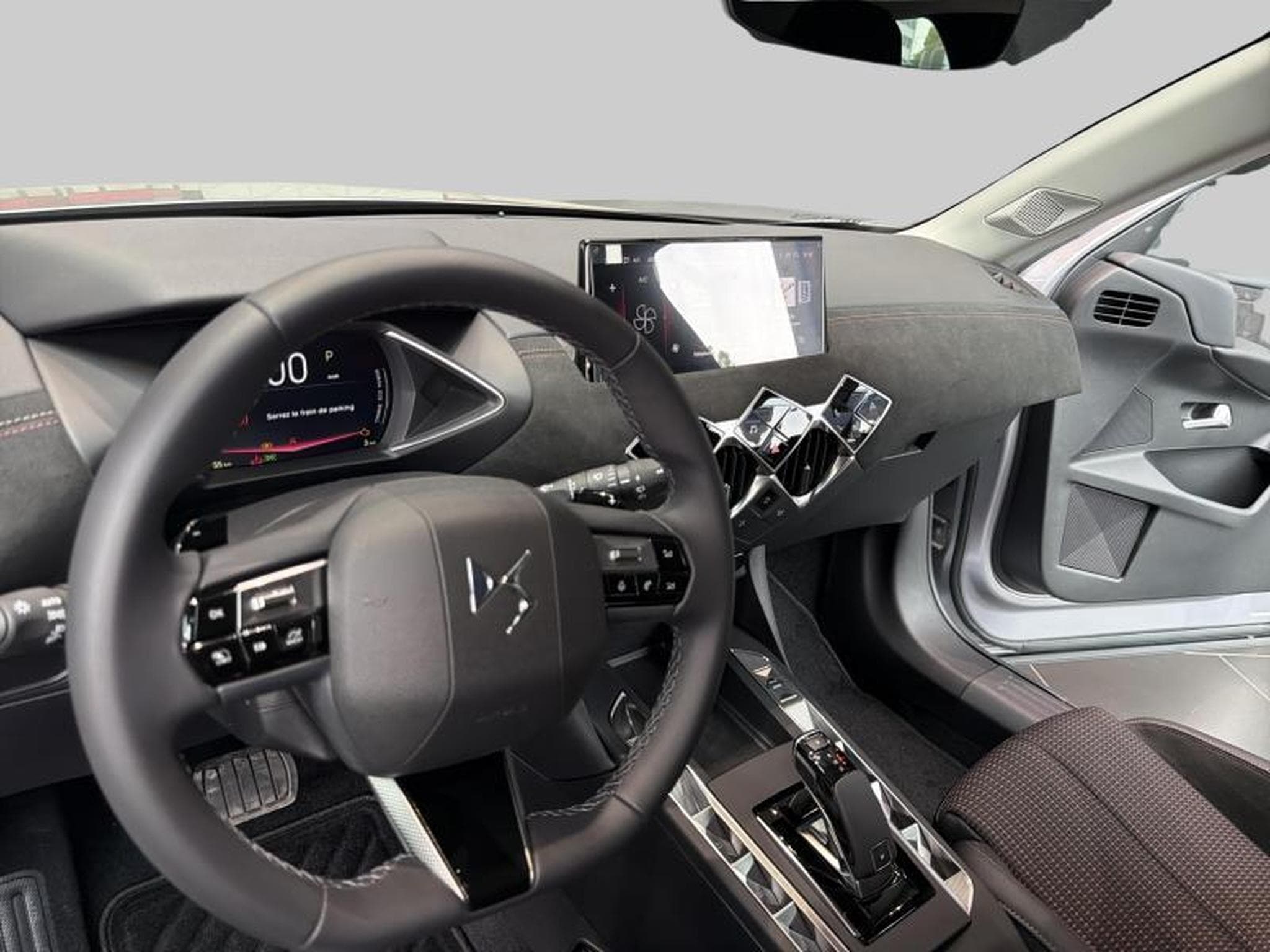 DS Automobiles DS3 Edition France (2026) - Foto 12