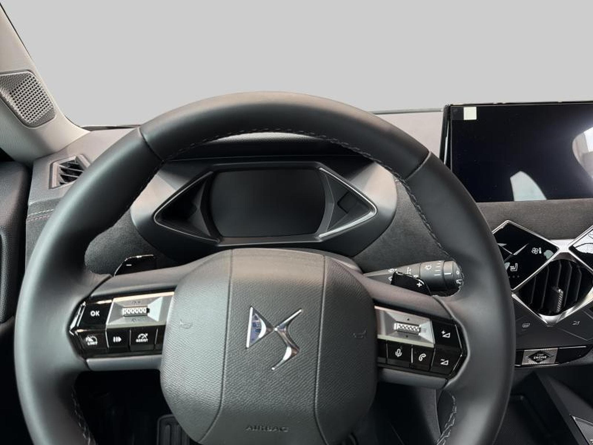 DS Automobiles DS3 Edition France (2026) - Foto 13