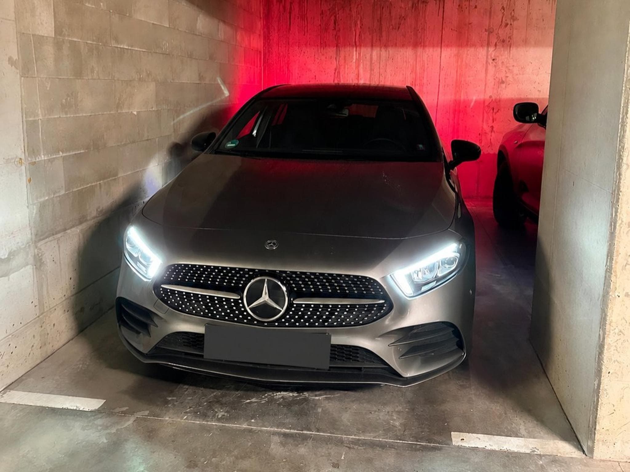 Mercedes A 180 AMG Line Berline Compact (2020) - Photo 1
