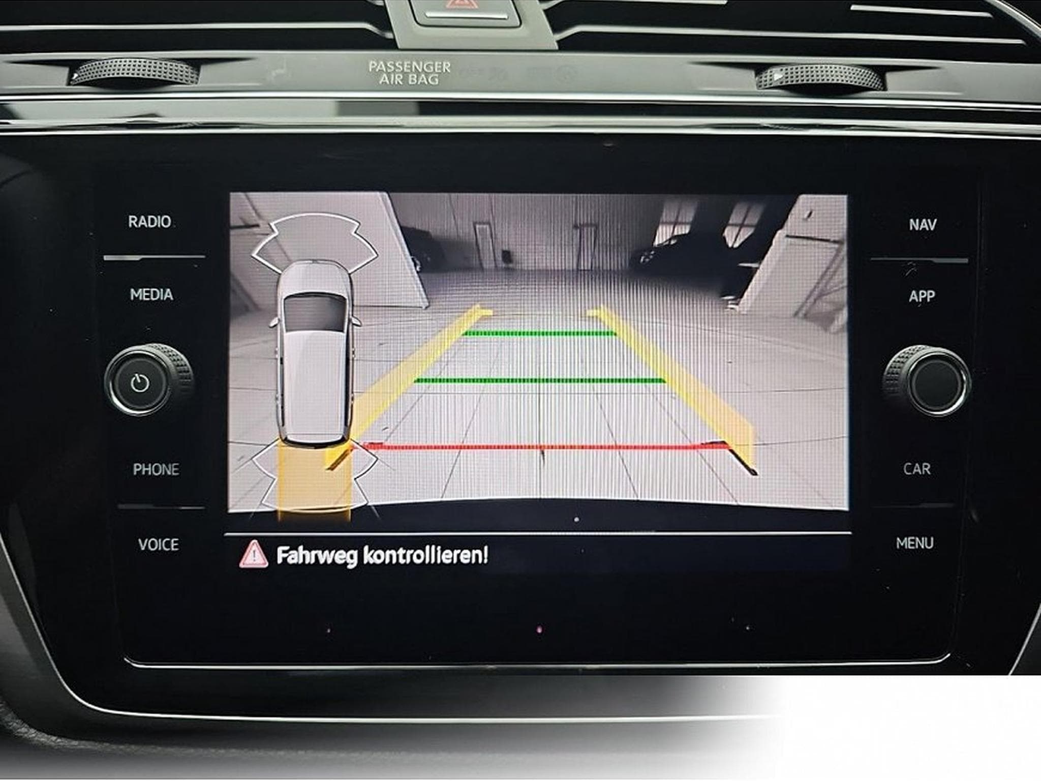 VW Touran (2026) - Foto 9