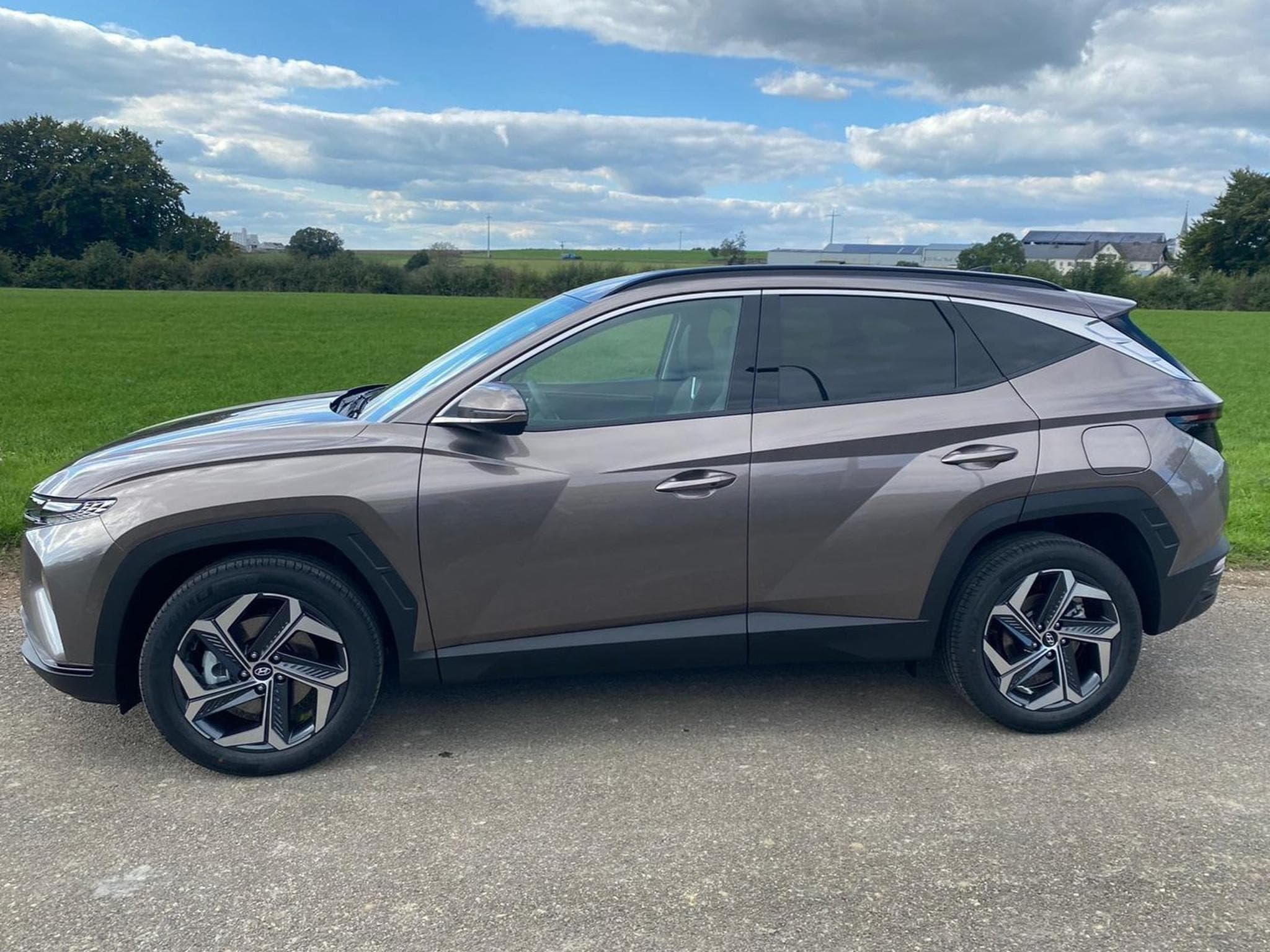 Hyundai Tucson NX4 HEV1.6 T-GDi 230  Feel Comfort (2022) - Photo 2