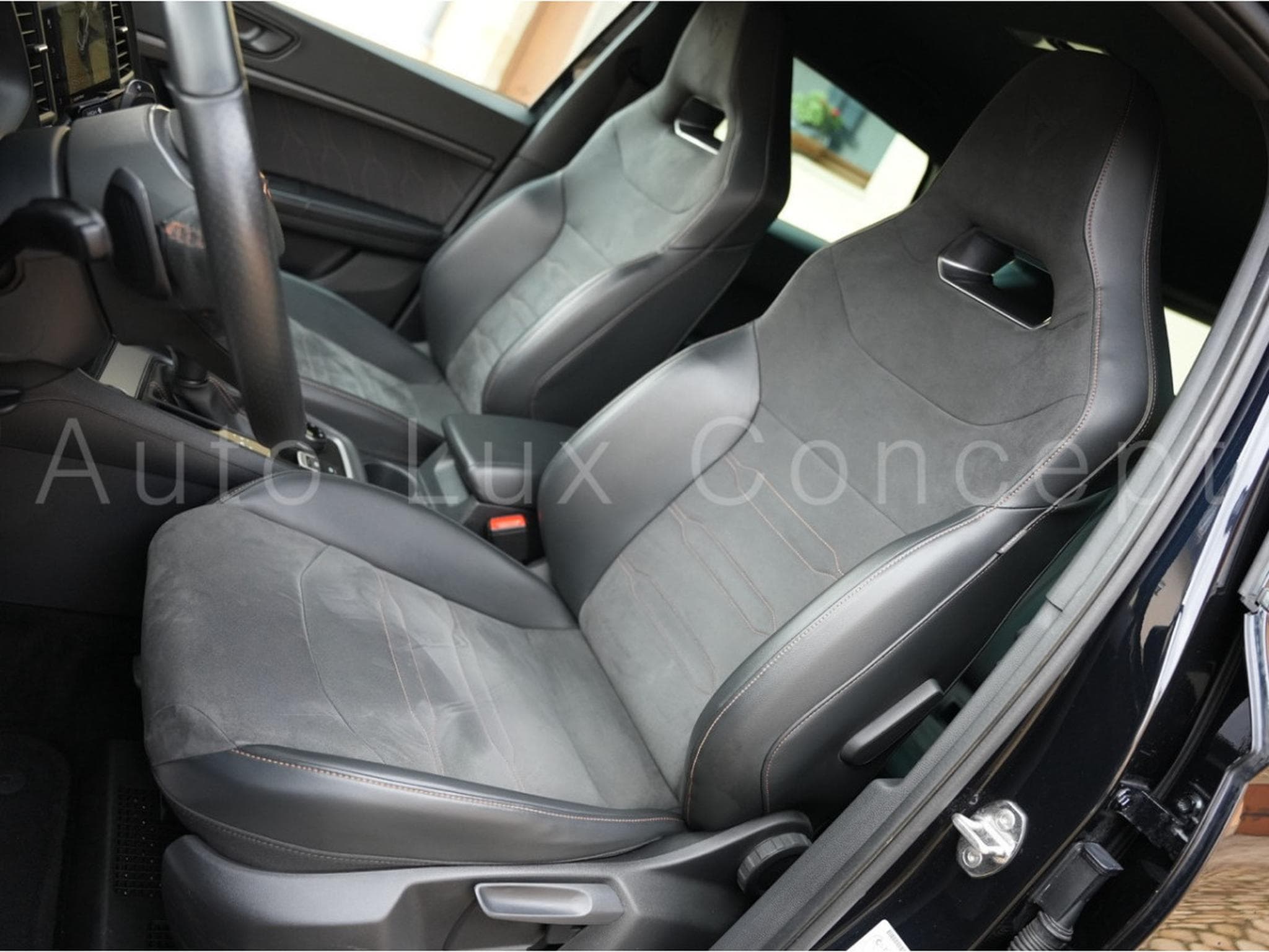 Cupra Ateca 2.0 TSI 4Drive 300 ch DSG 7 (2020) - Photo 7