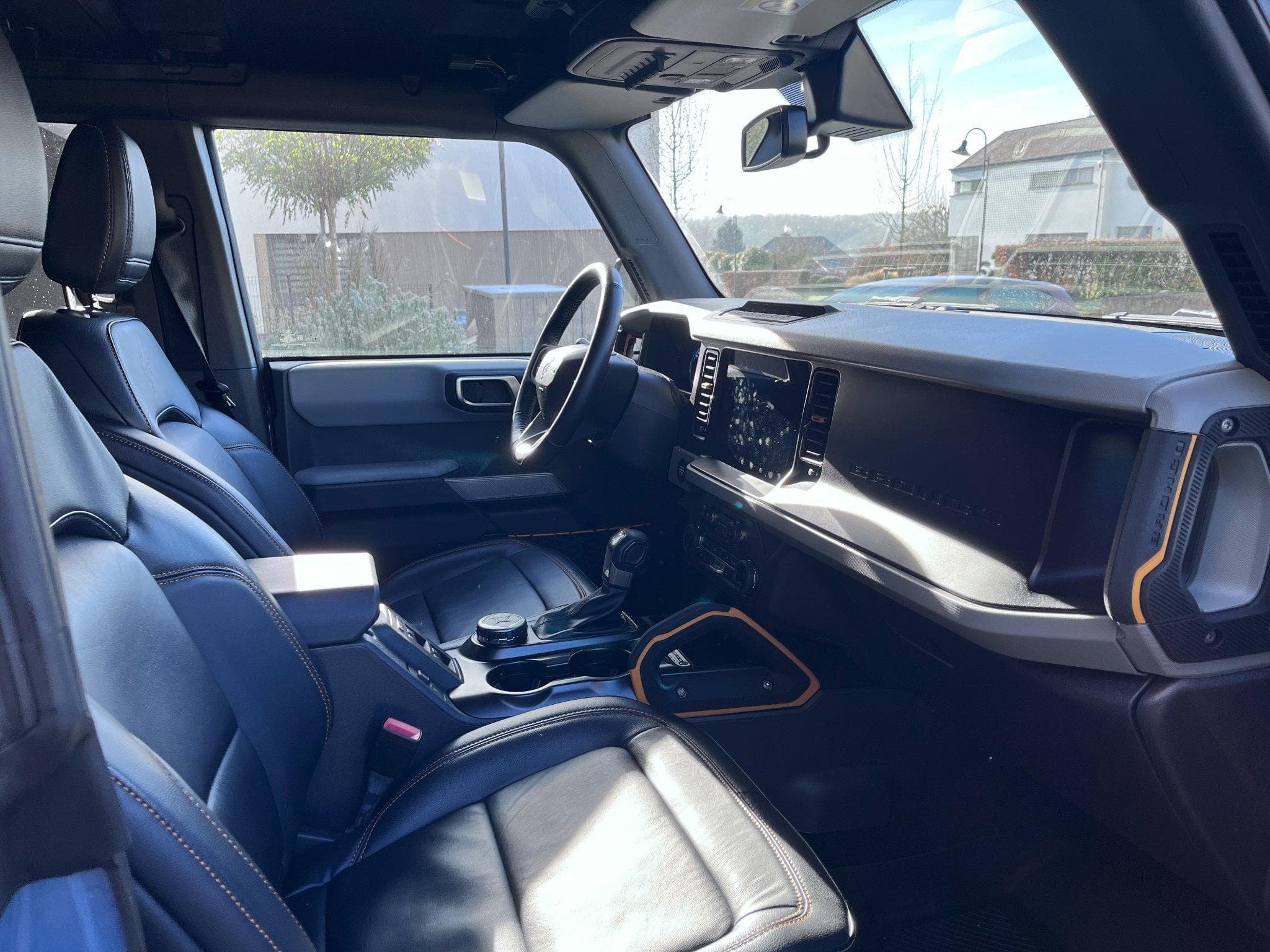 Ford Bronco Badlands (2024) - Photo 2