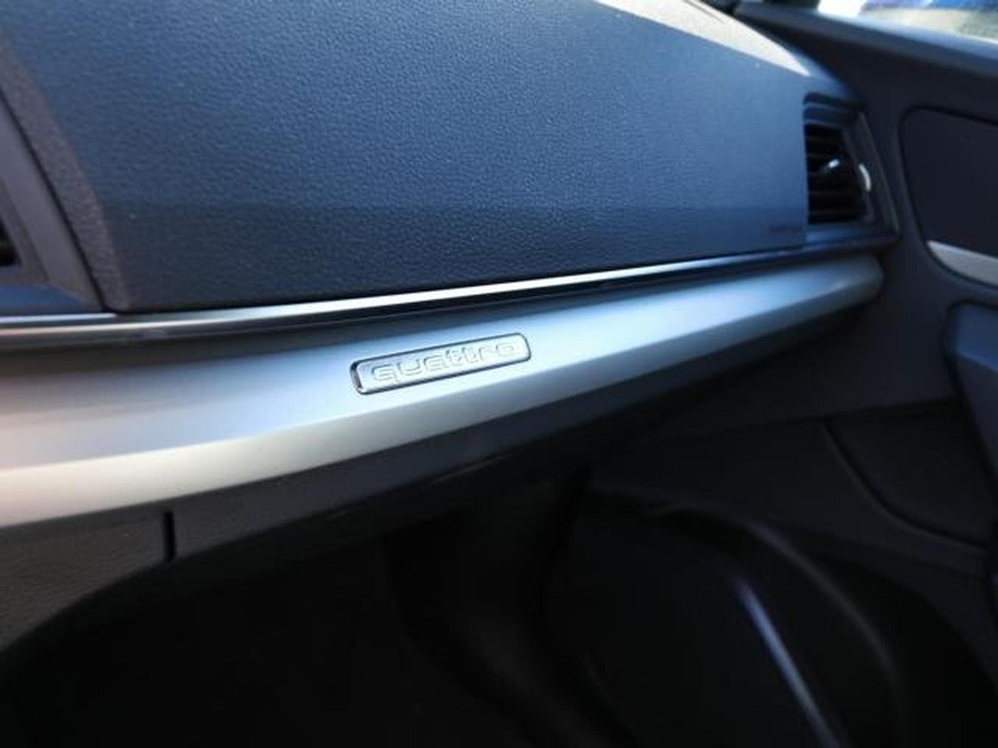 Audi Q5 S-line 45 TFSI Quattro S-Tronic (2022) - Photo 10